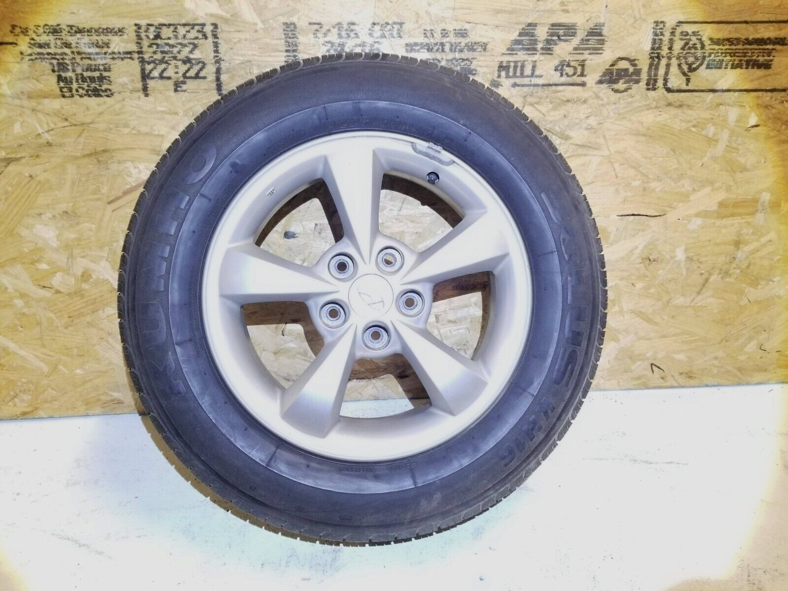2006-2011 Hyundai Azera 16 Inch Alloy Wheel Rim with 225/60 R16 OEM Tire - Perfect for Replacement & Car Upgrades | Fits Sedan Models