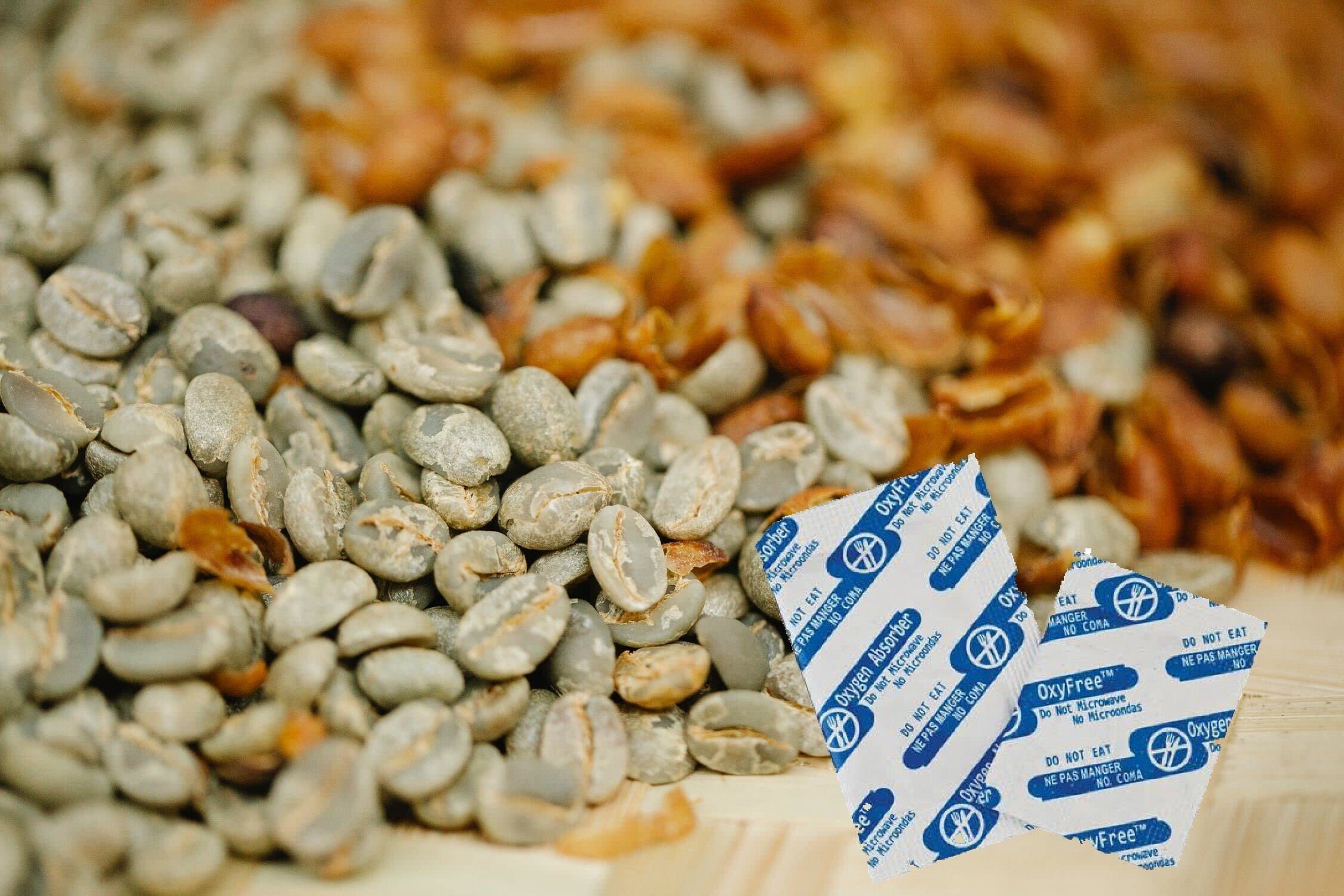 OxyFree 300cc Oxygen Absorber Packets - 20 Count Food Grade Oxygen Absorbers for Long-Term Food Storage - Preserves Dried, Dehydrated & Freeze-Dried Foods in Mylar Bags, Vacuum Sealer Bags & Mason Jars - Perfect for Emergency Food Storage, Meal Prep & Camping Supplies