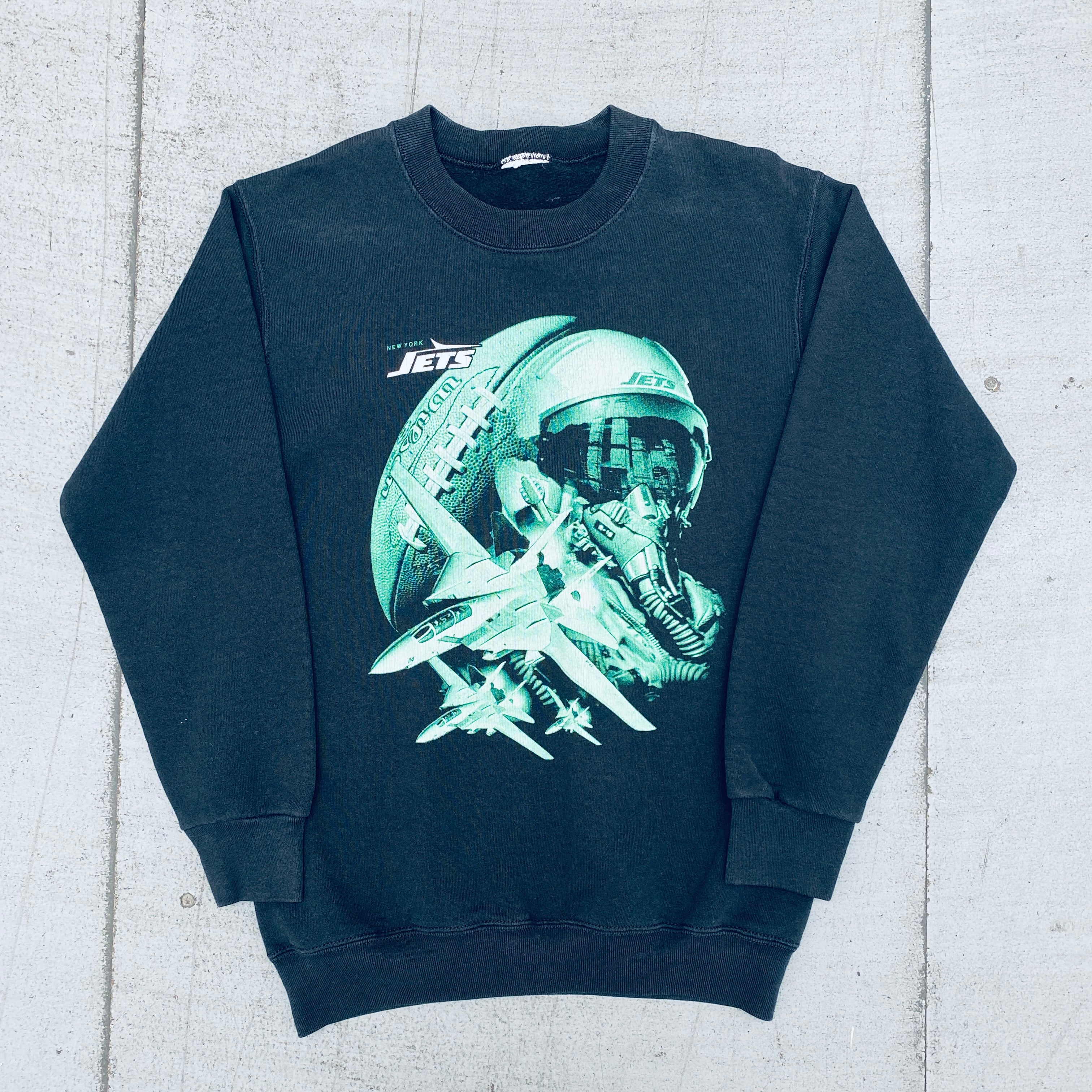 New York Jets 1990s Vintage Fighter Jets Sweatshirt for Men & Women (XS/S) - Retro NFL Fan Gear for Game Day & Casual Wear