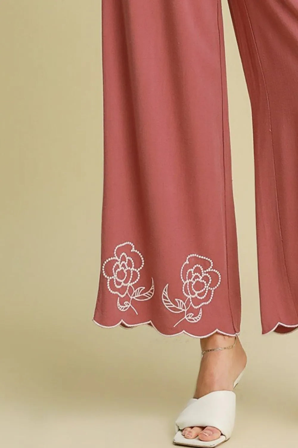 Stylish Full Size Linen Blend Wide Leg Resort Pants with Scalloped Hemline - Perfect for Beach Vacations & Summer Getaways