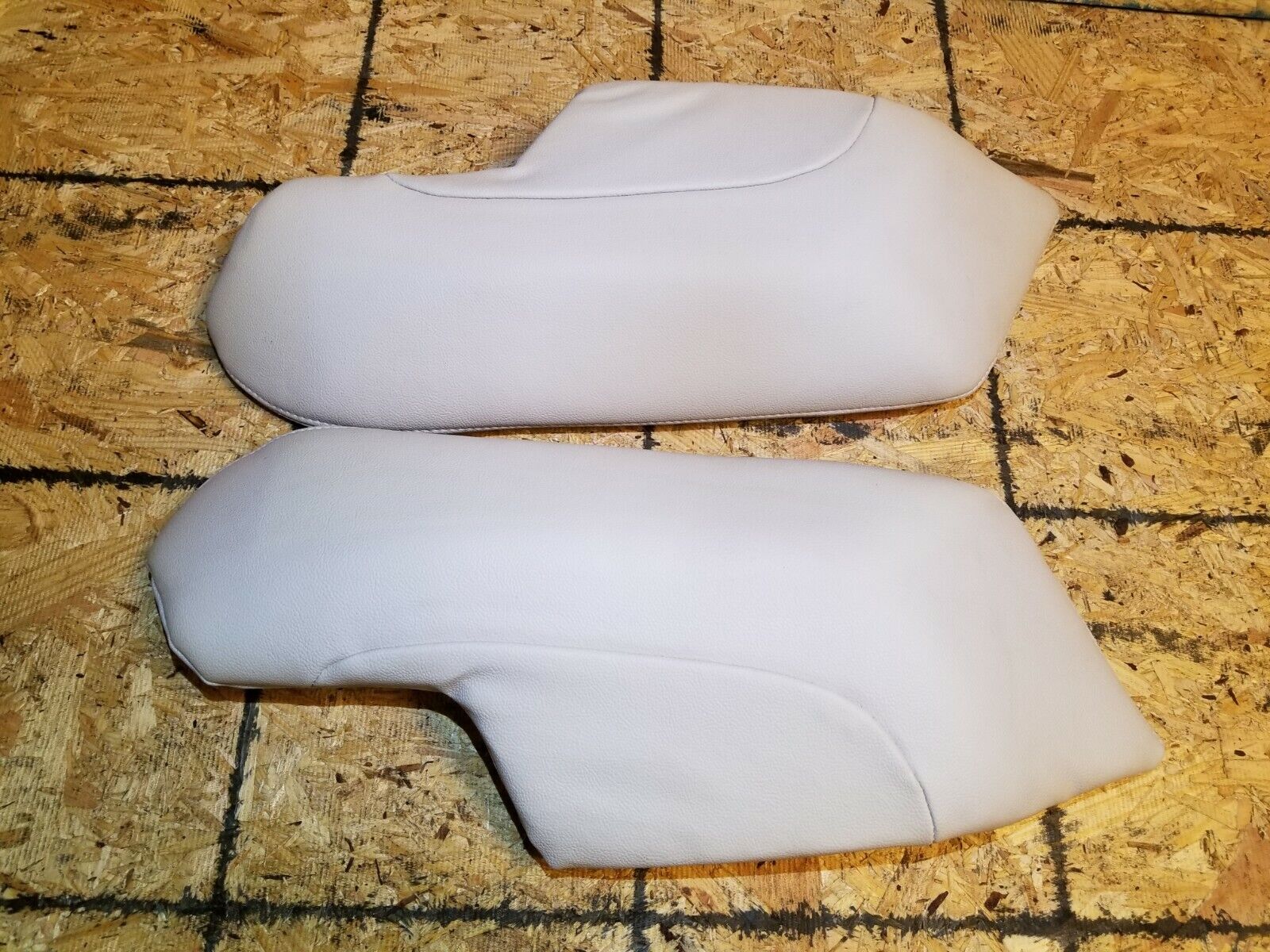 Volvo S40 Rear Seat Bolster Replacement Pair - OEM Fit for 2005-2011 Models (Passenger & Driver Side) | Perfect for Car Interior Repair & Comfort Upgrade