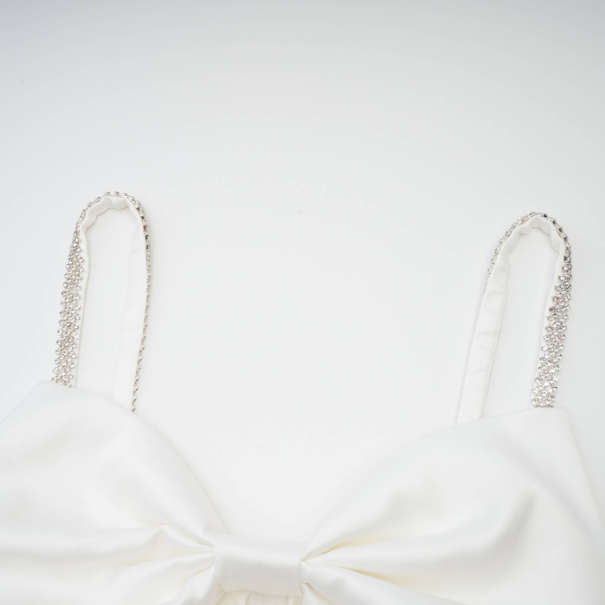 Anastasia Mini White Dress - Elegant & Flirty for Parties, Dates & Special Occasions