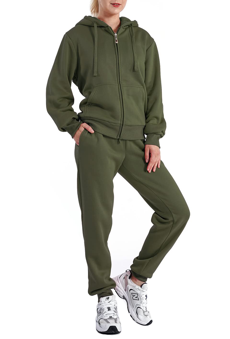 Women's 2-Piece Tracksuit Set - Comfortable Sweatsuit for Running, Yoga & Lounge Wear - Stylish Matching Outfit for Gym, Travel & Casual Wear