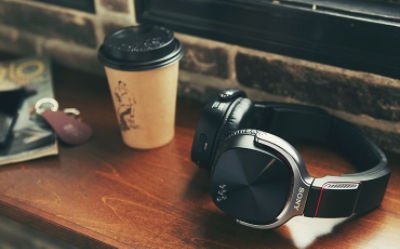 Sony Premium Lightweight Wireless Headphones with Surround Sound - MP3 Player Compatible - Perfect for Music Lovers, Gaming & Workout Sessions