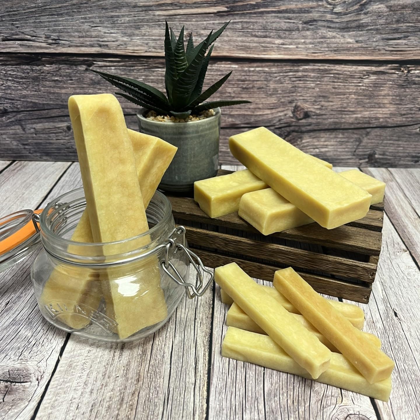 Premium Himalayan Yak Cheese Chews for Dogs - 100% Natural Long-Lasting Dental Treat - High Protein & Calcium Dog Chew (30-50g) - Grain Free, Gluten Free - Perfect for Aggressive Chewers & Teeth Cleaning
