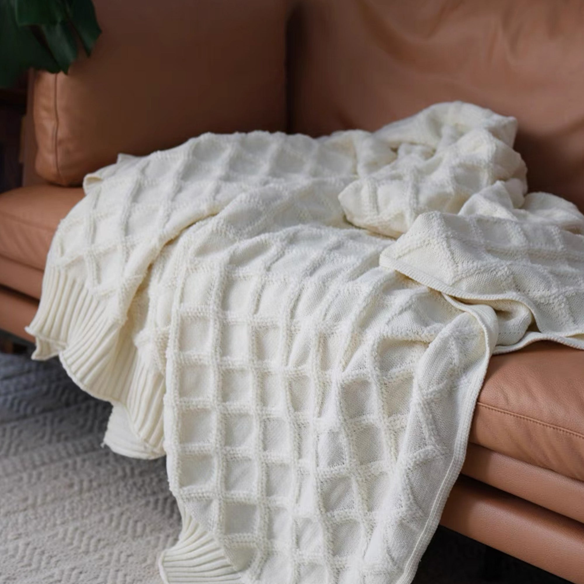 Luxurious Diamond Weave Throw Blanket - Soft & Cozy Knitted Blanket for Couch, Bed, Sofa - Perfect for Home Decor, Gifts & Winter Warmth