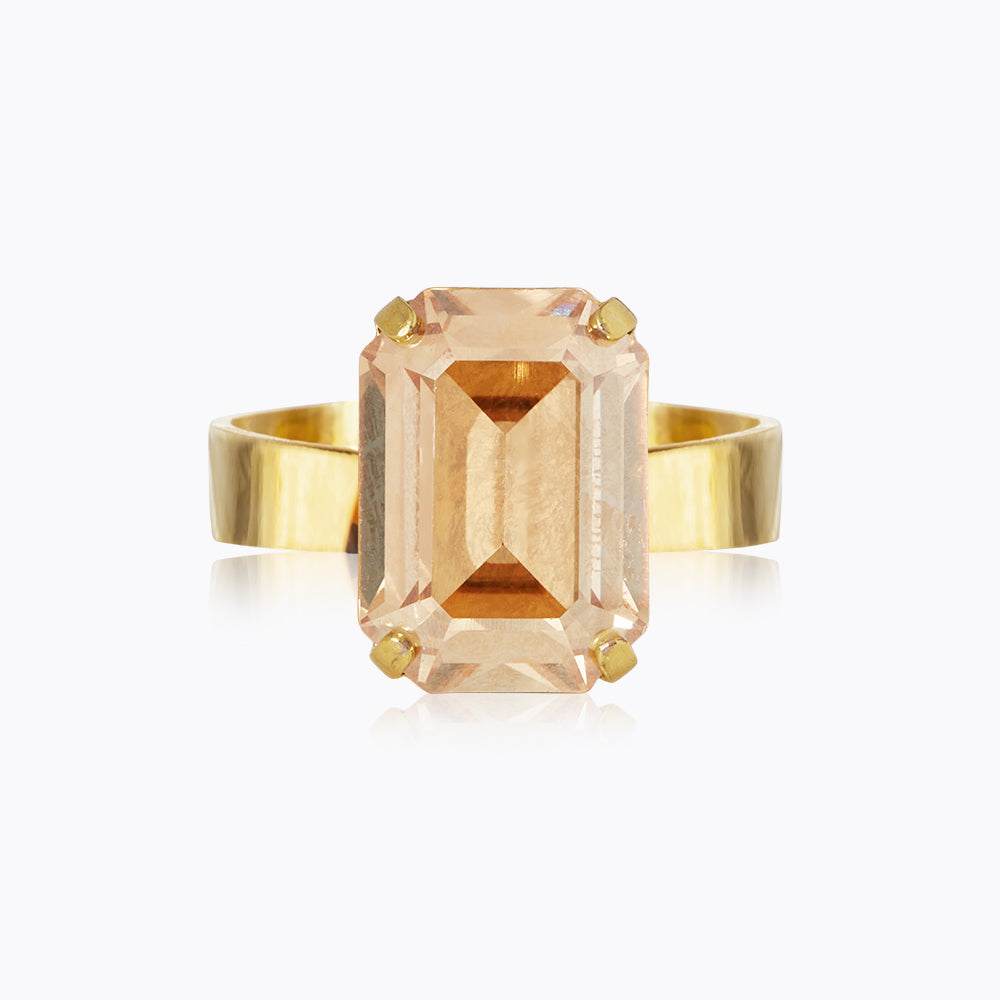 Lydia Ring - Elegant Golden Shadow Jewelry for Women | Perfect for Weddings, Parties & Special Occasions