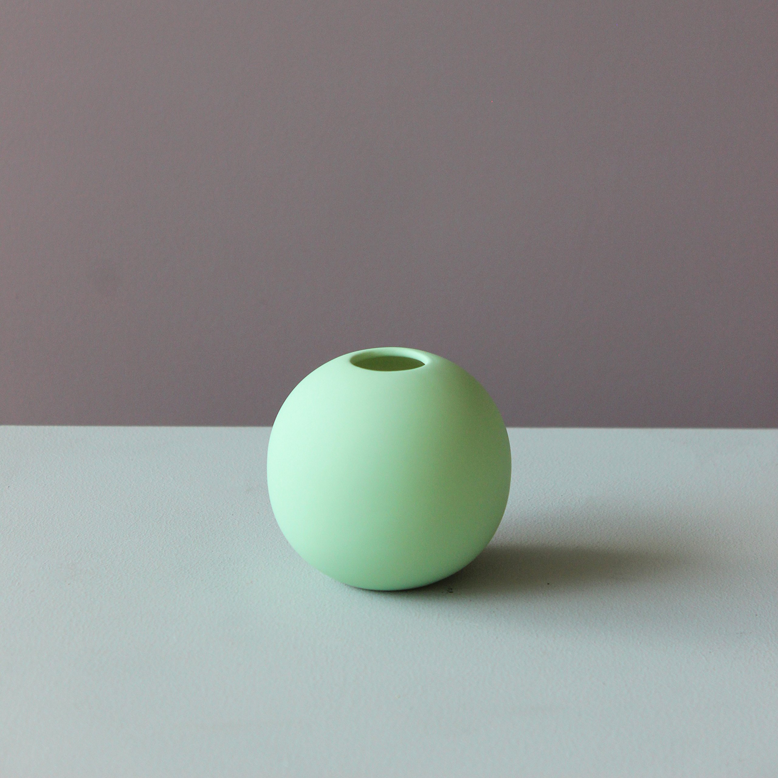 Glass Ball Vase - 8cm Diameter, 7cm Height - Perfect for Apple Decor, Centerpieces, and Home Tabletop Displays
