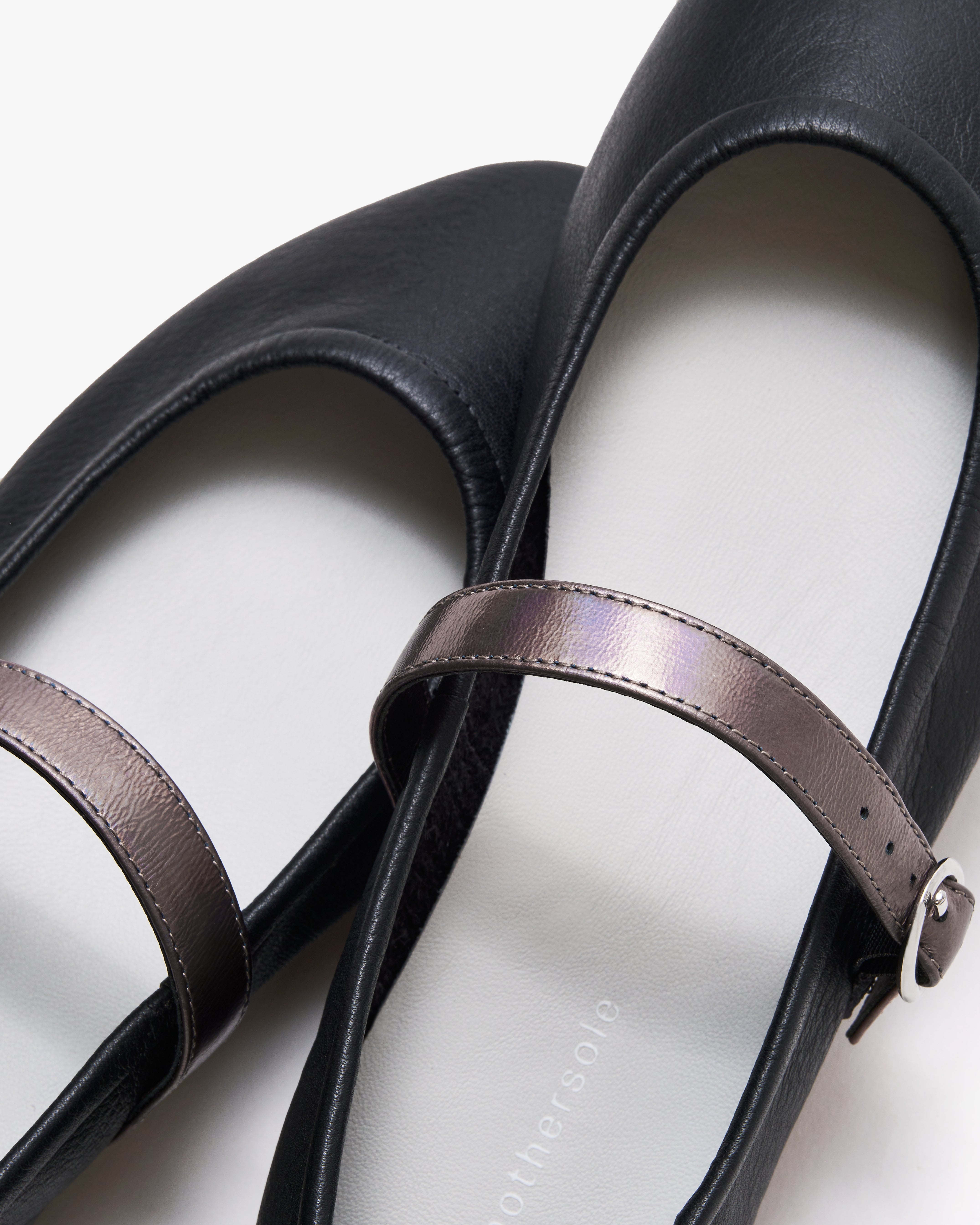 Lea Black - Premium Quality Black Leather Handbag for Women | Stylish & Durable Everyday Purse | Perfect for Work, Travel & Shopping