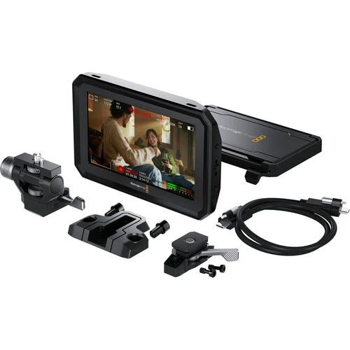 Blackmagic Design PYXIS 6K Full-Frame Digital Cinema Camera Kit – Professional 6K Video Recording for Filmmakers, Content Creators & Vloggers – Perfect for Studio, Outdoor & Live Streaming