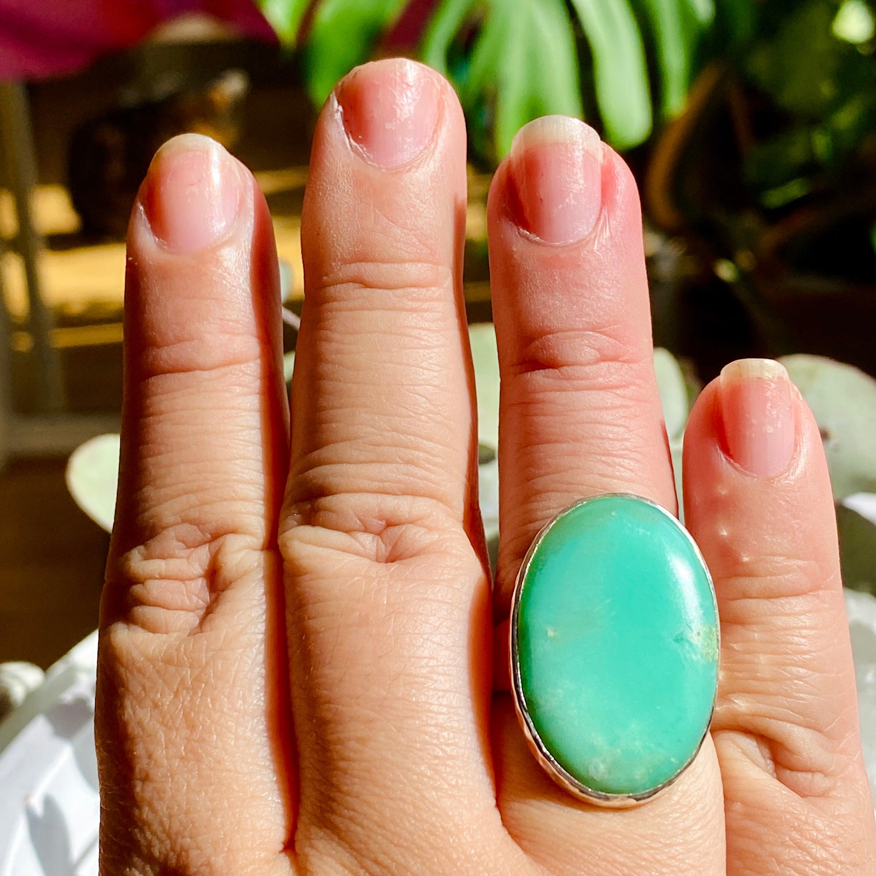 Chrysoprase Oval Beaten Band Ring - Size 10 - KRGJ2137 - Handmade Bohemian Jewelry for Women - Perfect for Boho Chic Outfits & Special Occasions