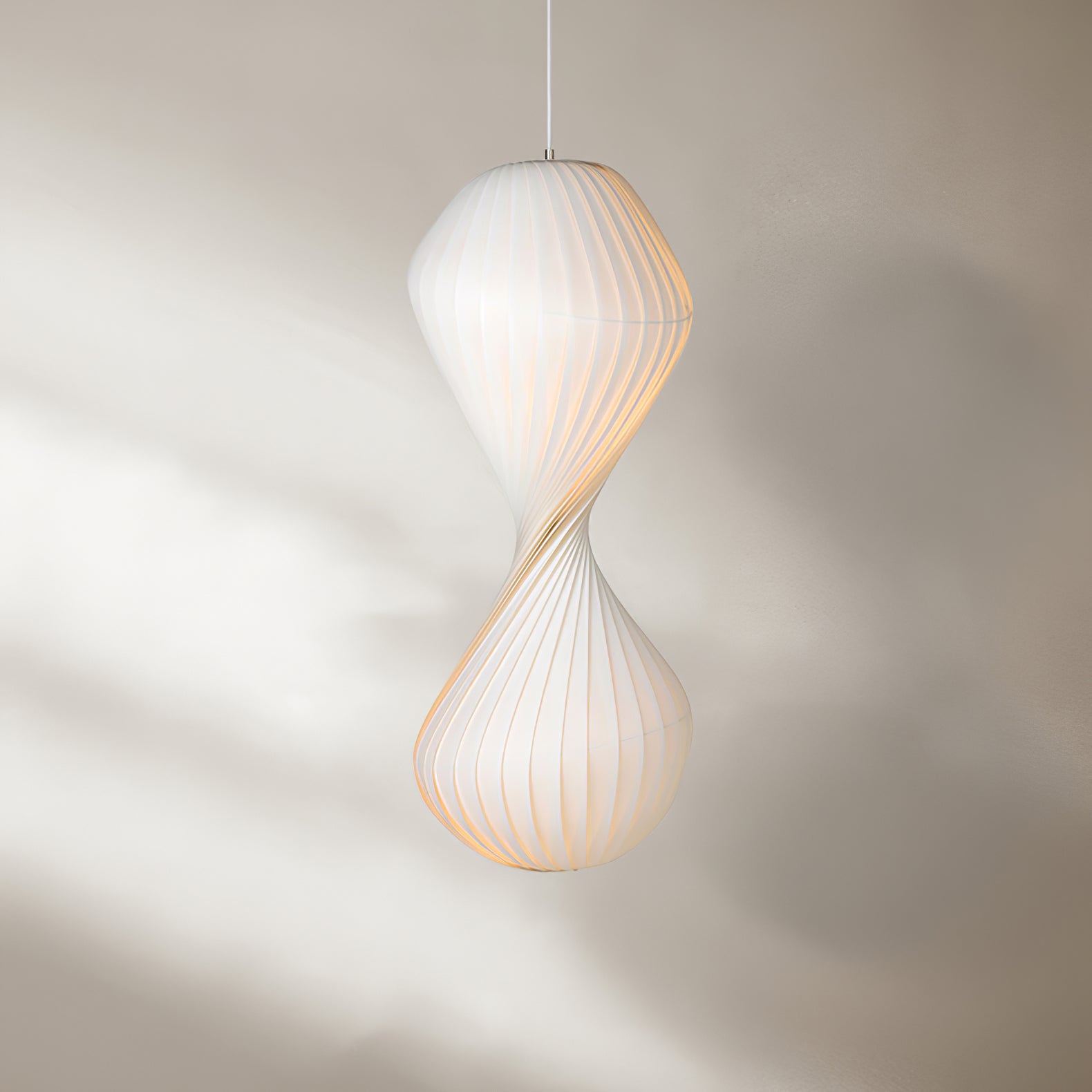 Isadora Pendant Lamp - Modern Glass Hanging Light Fixture for Dining Room, Kitchen Island & Bedroom Decor