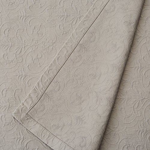 Victorian Pattern-light Grey