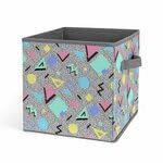 80s 90s Retro Geometric Triangle