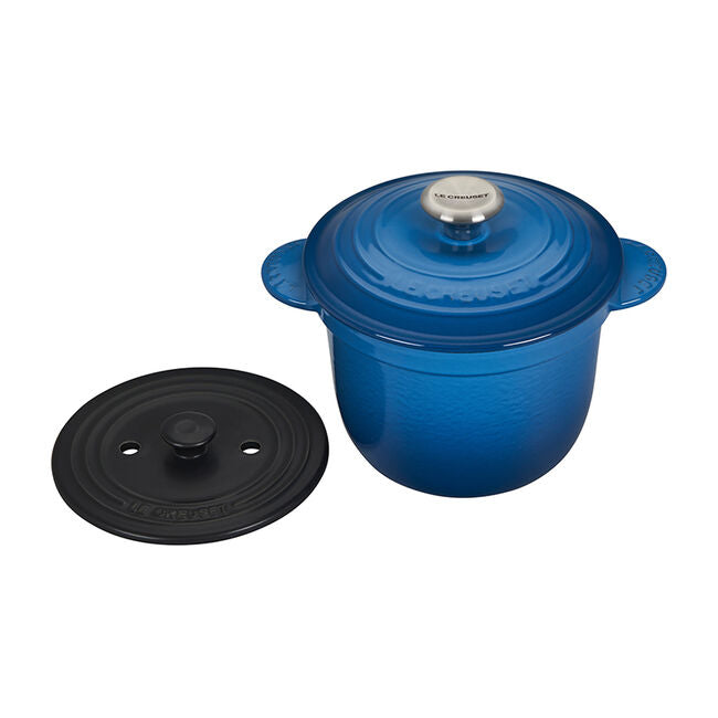 Le Creuset Enameled Cast Iron Rice Cooker – 5.5 Quart Dutch Oven for Perfect Rice, Stews & Soups – Ideal for Stovetop, Oven & Camping – Classic Round Design in Assorted Colors