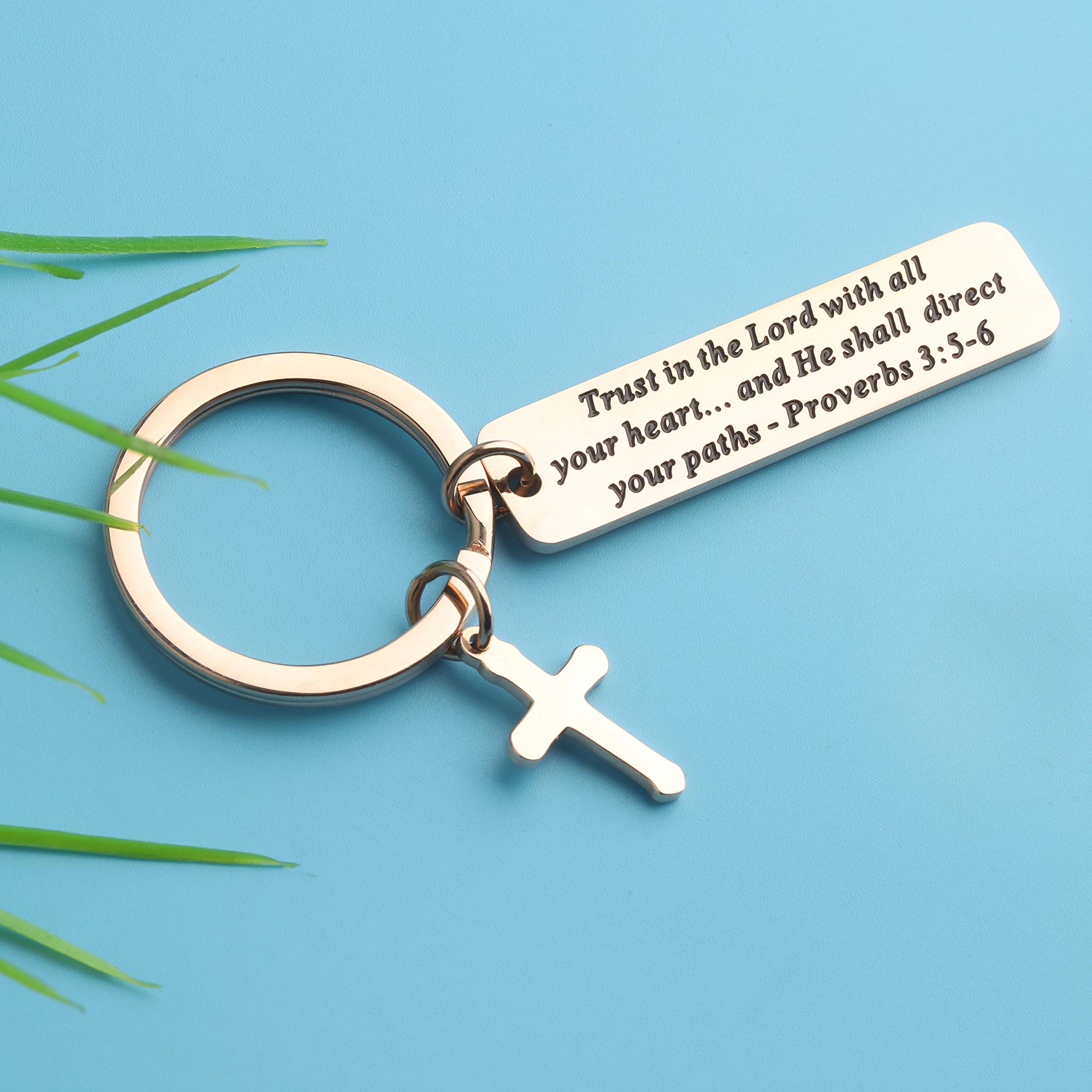 BEKECH Christian Keychain - Trust in The Lord Proverbs 3:5-6 Bible Verse Cross Charm, Religious Jewelry Gift for Baptism, Confirmation & Daily Inspiration (Ideal for Church Events & Spiritual Encouragement)