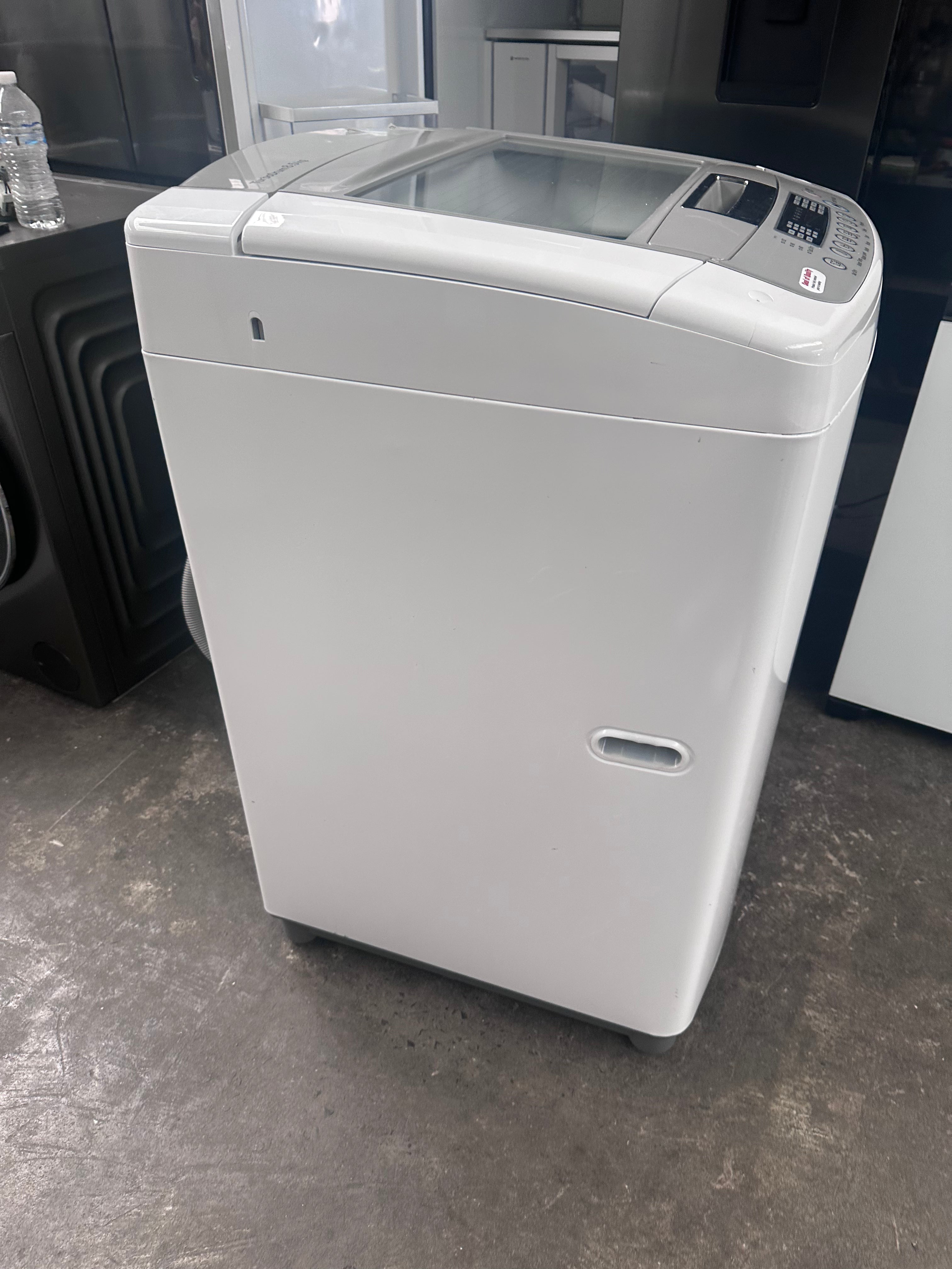 Refurbished LG 8.5kg Top Load Washing Machine - Energy Efficient Laundry Solution for Apartments & Small Homes