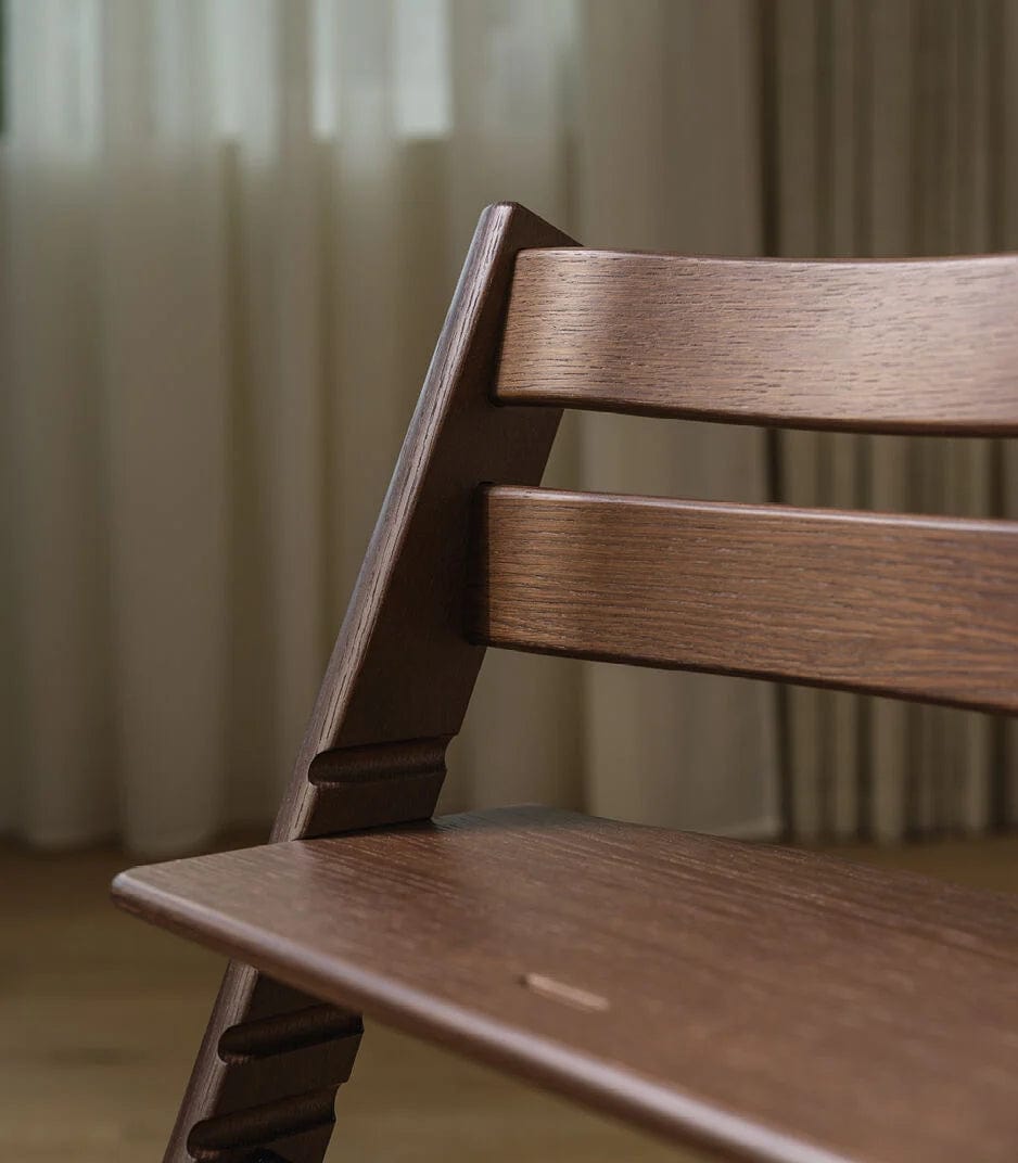 Stokke Tripp Trapp Complete High Chair with Cushion & Tray - Adjustable Baby Feeding Chair for Toddlers - Perfect for Dining, Playtime & Learning Activities