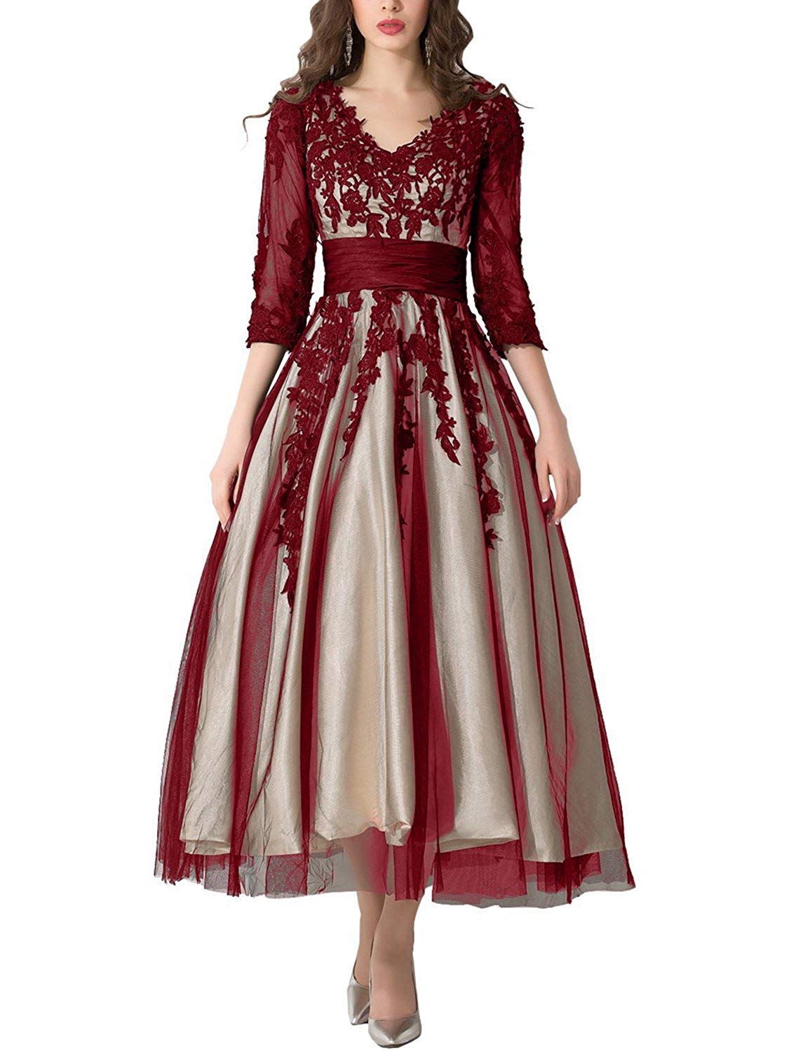 Elegant Black Lace Applique Tulle Long Formal Evening Dress for Women - Perfect for Prom, Gala, Wedding & Special Occasions