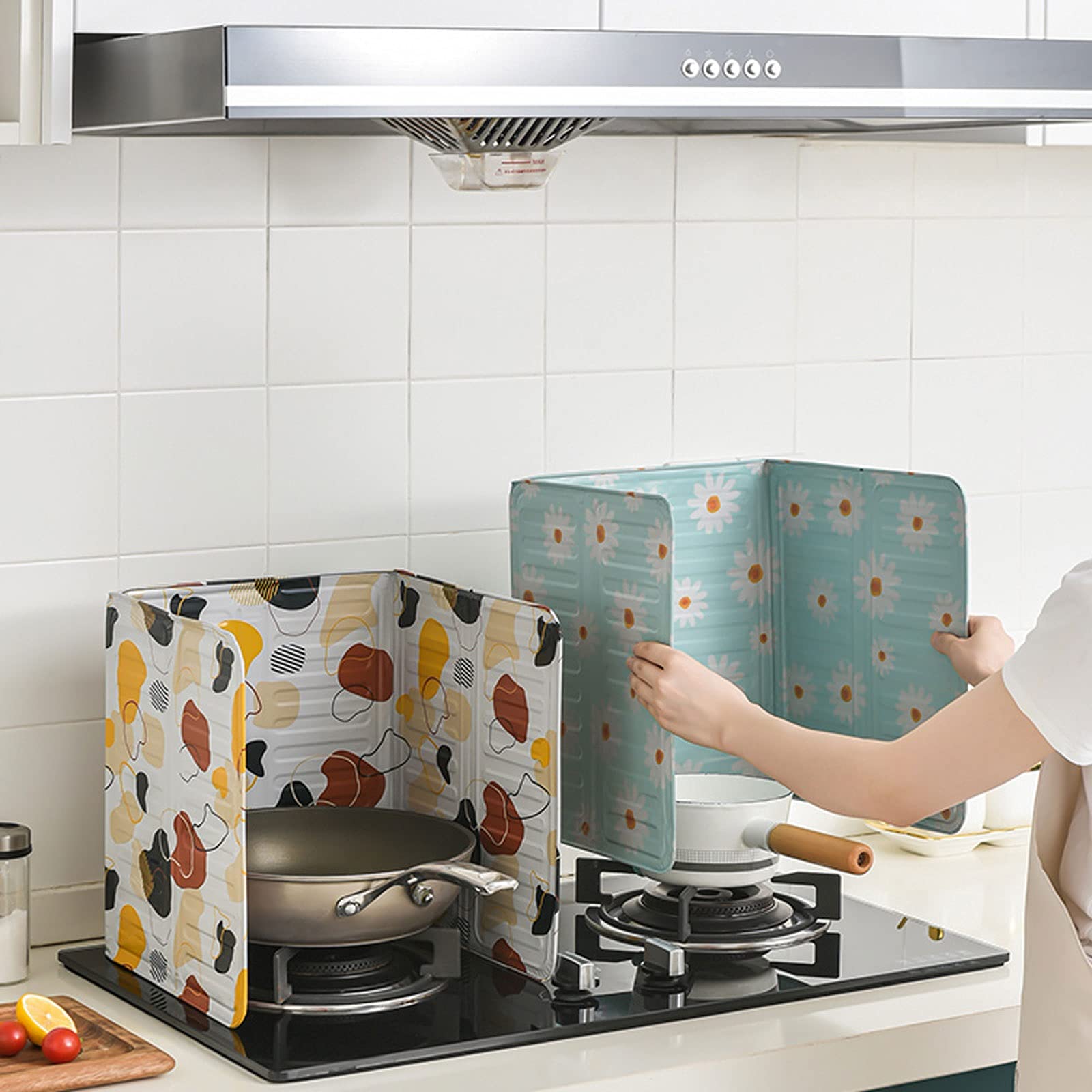 3-Sided Splatter Shield - Heavy Duty Aluminum Foil Oil Splash Guard for Stove Cooking | Heat Resistant & Reusable | Blocks Grease, Oil & Food Splatters | Perfect for Frying, Sautéing & Deep Frying (Color: Black)