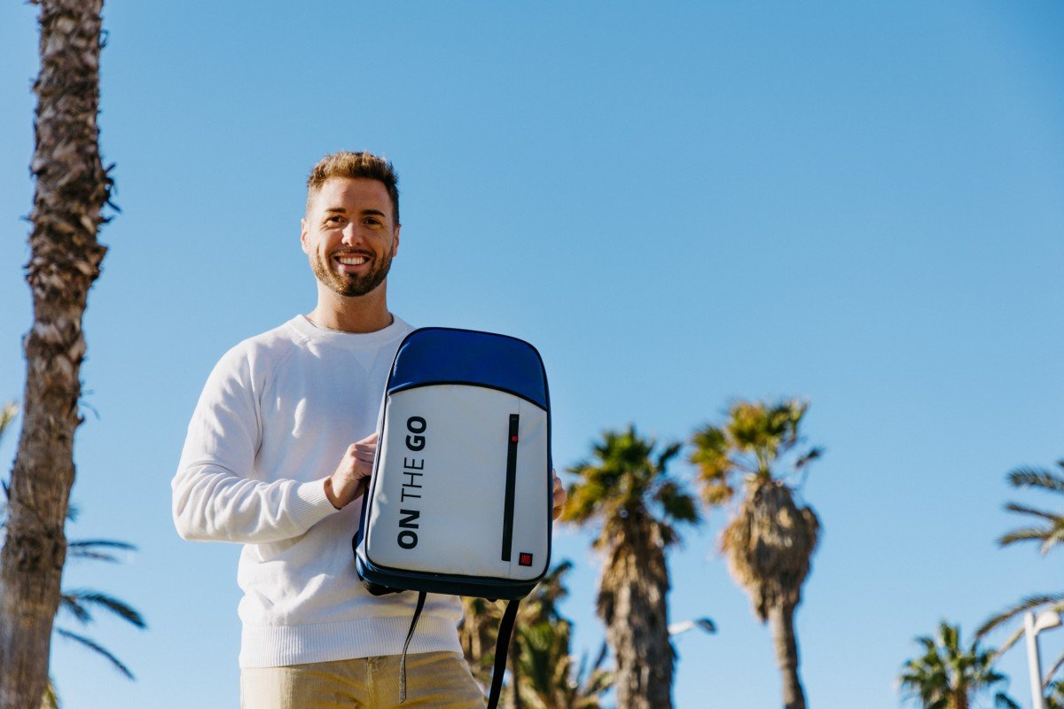 15L Insulated Cooler Backpack for Camping, Hiking & Travel - Portable & Leak-Proof On-The-Go Cooler Bag in Blue | Perfect for Picnics, Beach Trips & Outdoor Adventures