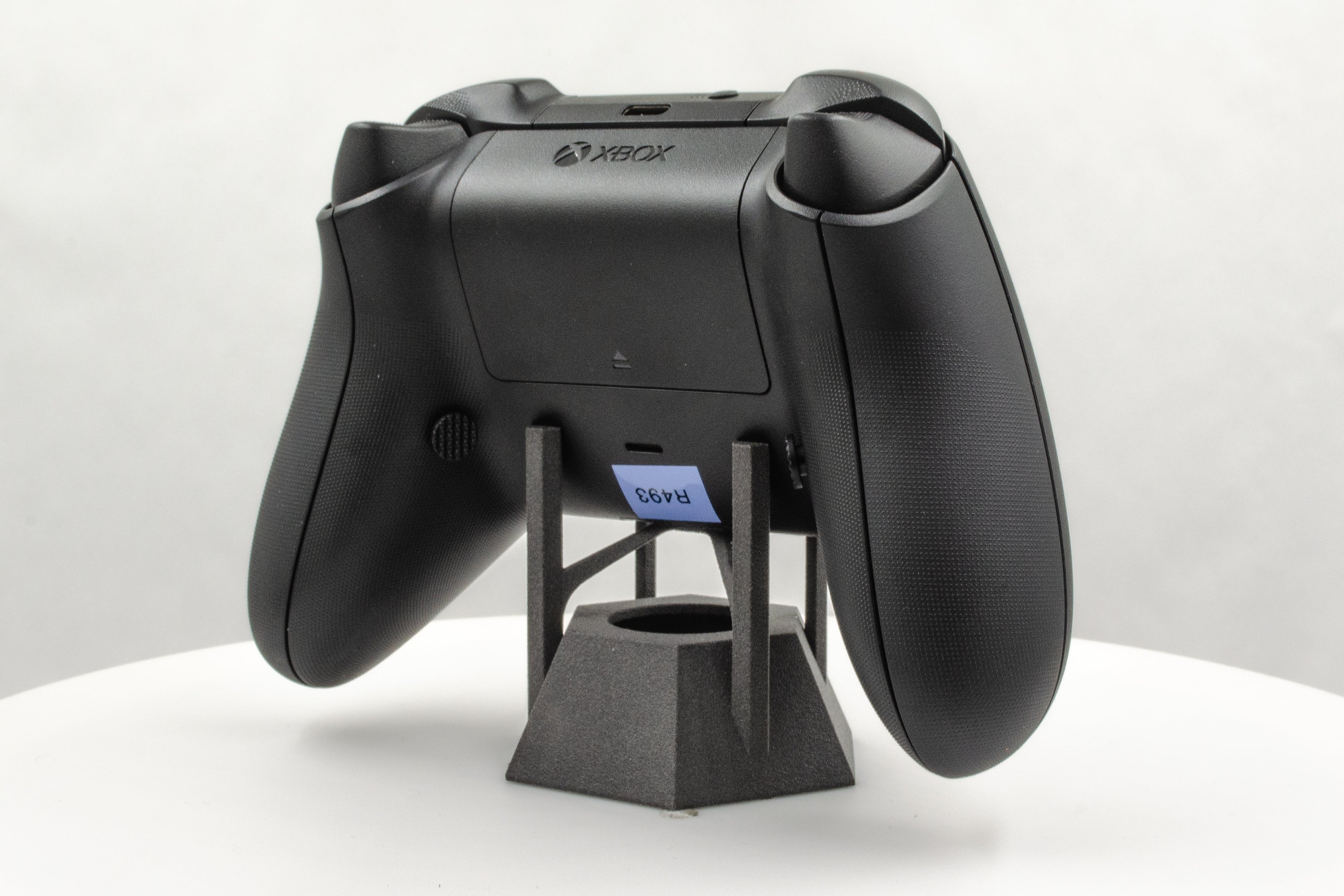 Refurbished Xbox Series X Controller - Wireless Gamepad for Xbox Series X/S & PC - Perfect for Gaming, Streaming & Competitive Play