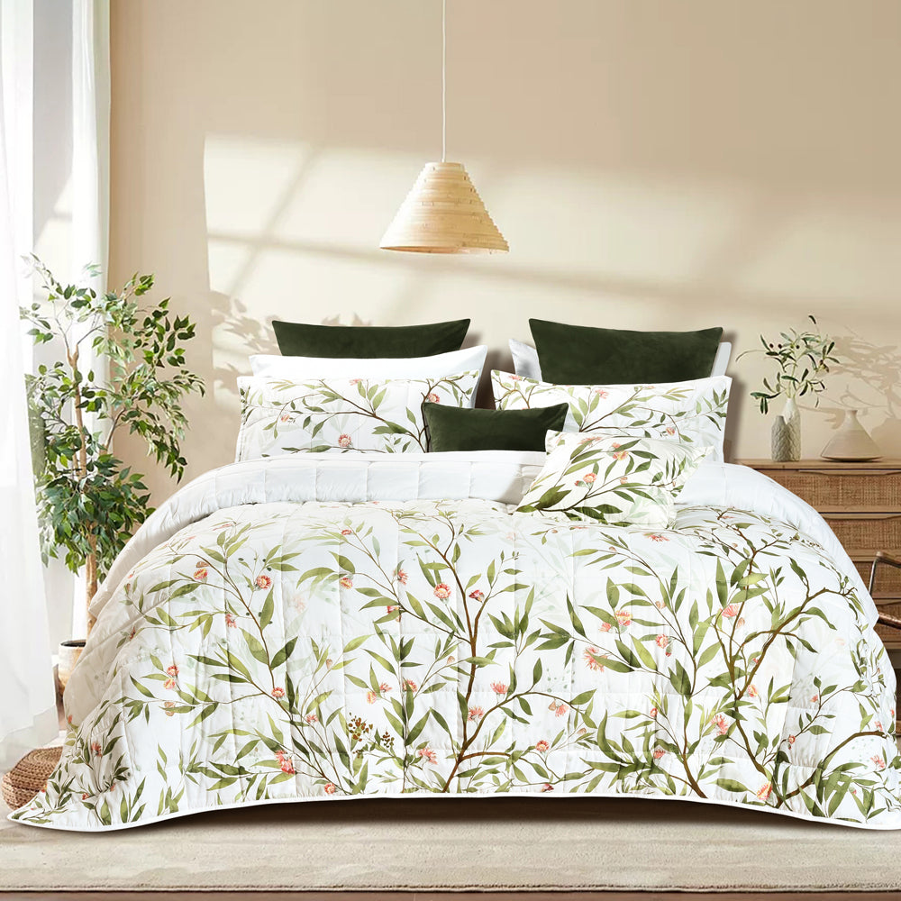 Premium Corymbia White Coverlet Set - Queen & King Size Bedding for Luxurious Comfort | Perfect for Master Bedrooms, Guest Rooms & Hotels