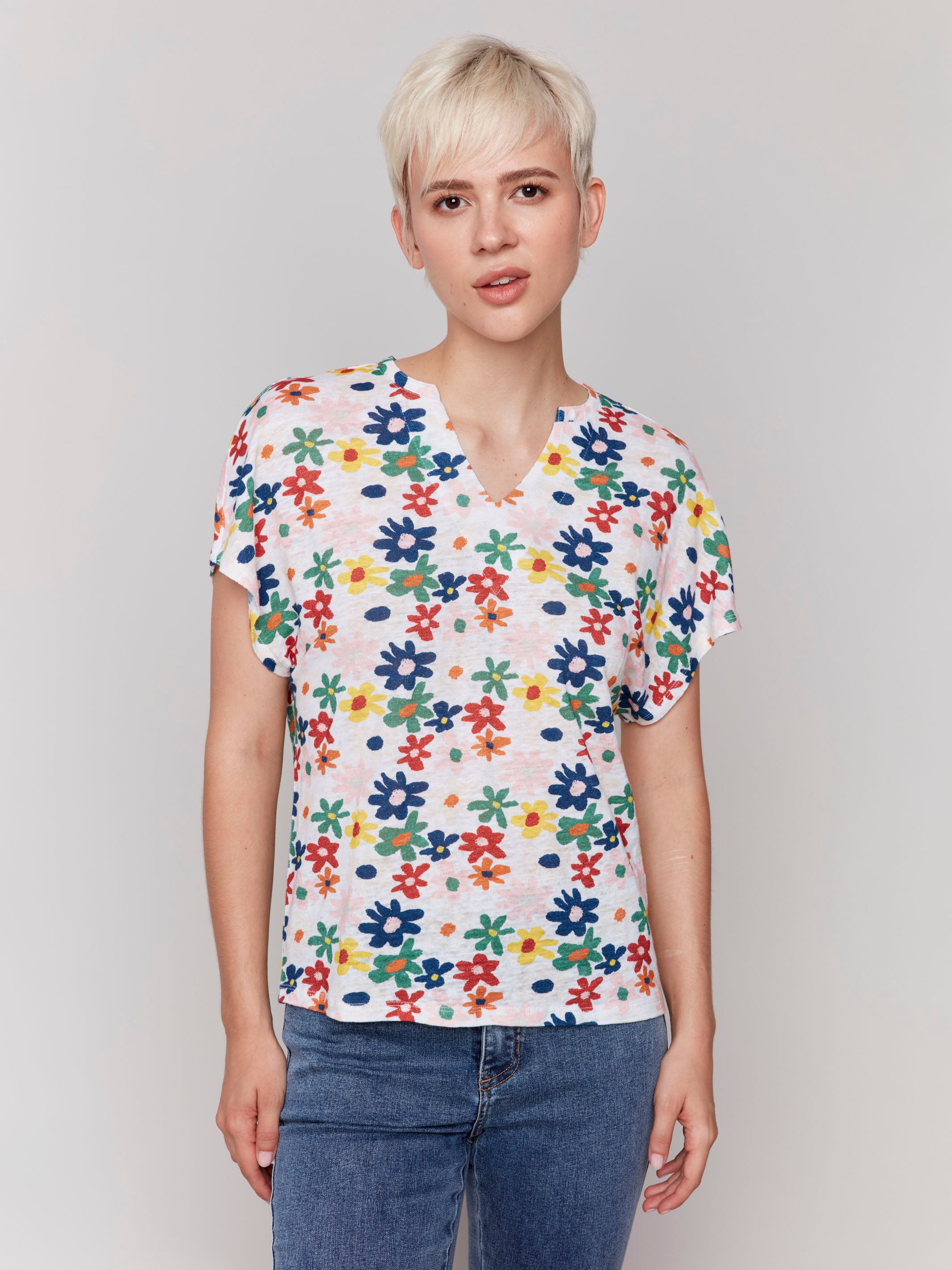 Printed Short Sleeve Dolman Top with Daisy Floral Pattern - Women's Casual Blouse for Summer, Beach & Everyday Wear