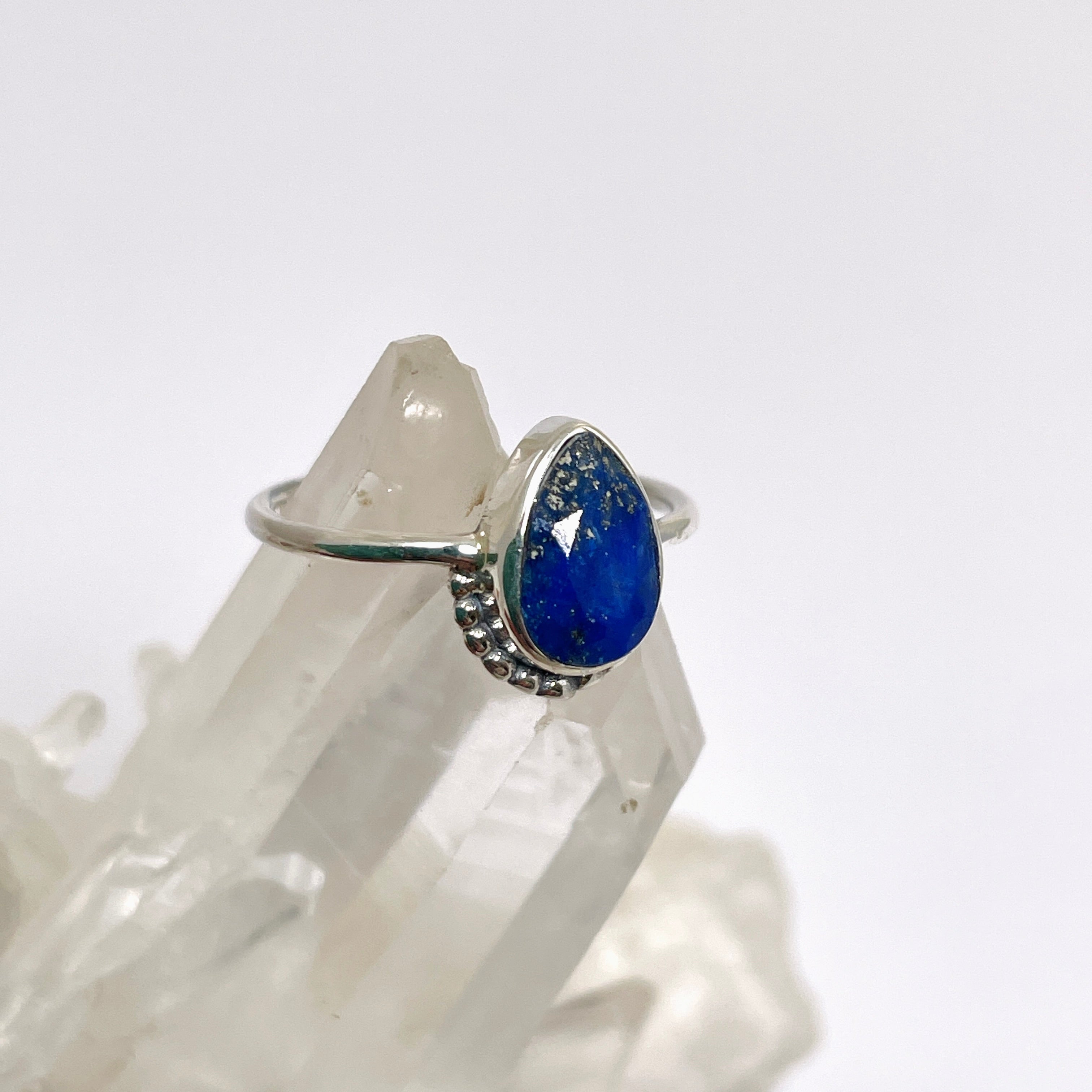 Lapis Lazuli Teardrop Sterling Silver Band Ring - 925 Silver Gemstone Jewelry for Women - Elegant Dainty Ring for Everyday Wear, Gift Giving & Special Occasions