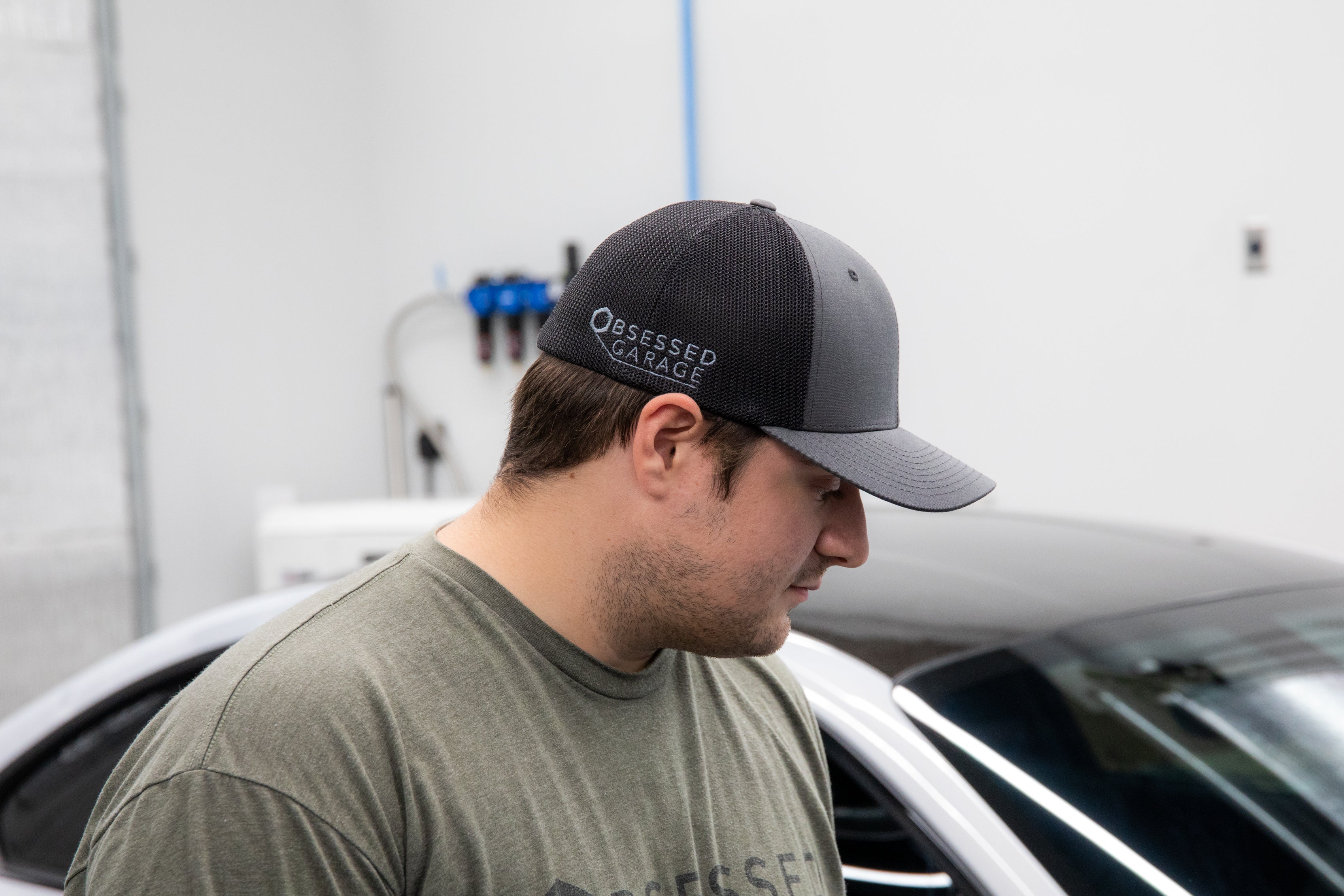Obsessed Garage Raised Hex Hat Flexfit - Premium Adjustable Baseball Cap for Men & Women - Perfect for Outdoor Activities, Sports, and Casual Wear