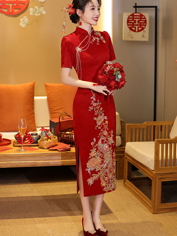 Elegant Red Sequins Phoenix Embroidered Cheongsam Qipao Dress for Wedding, Evening Gala & Special Occasions | Traditional Chinese Bridal Gown for Women