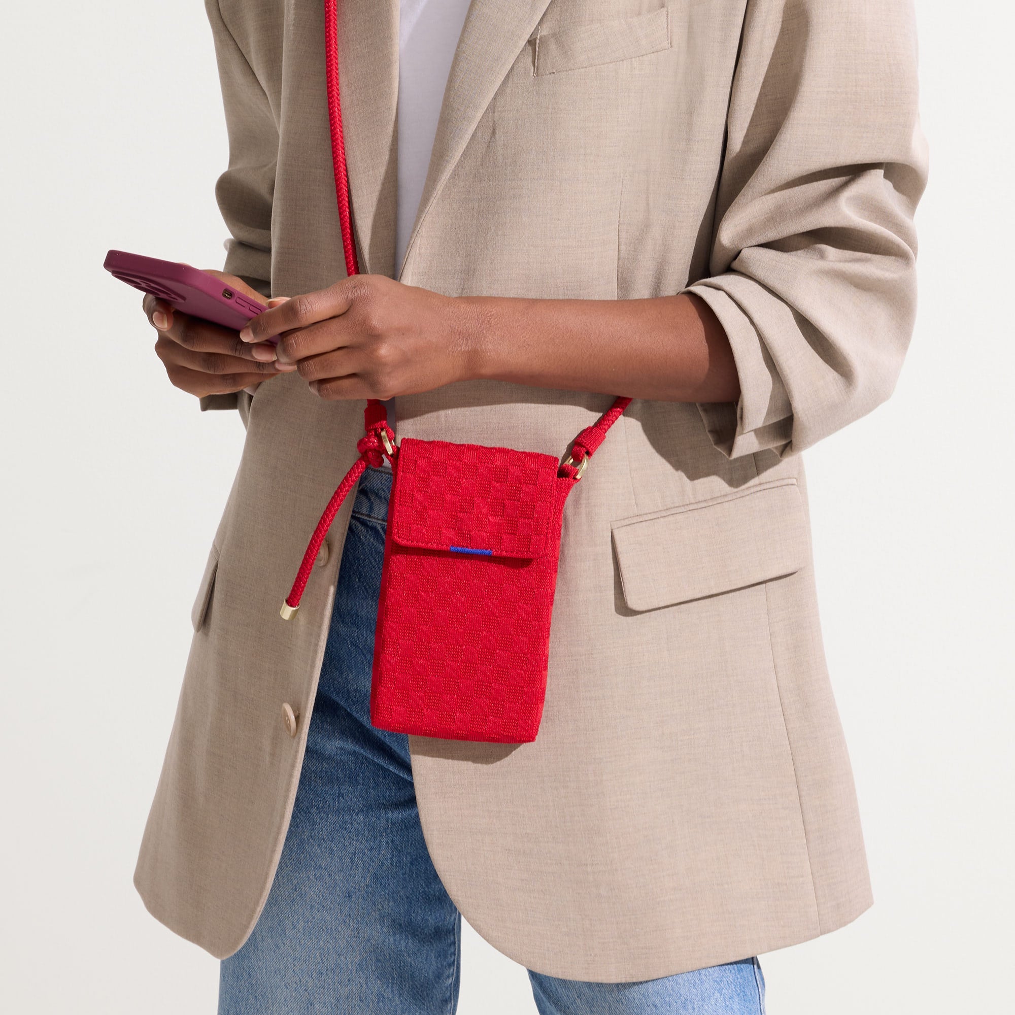 Stylish Red Crisp Basketweave Phone Crossbody Bag - Perfect for Travel, Shopping & Everyday Use