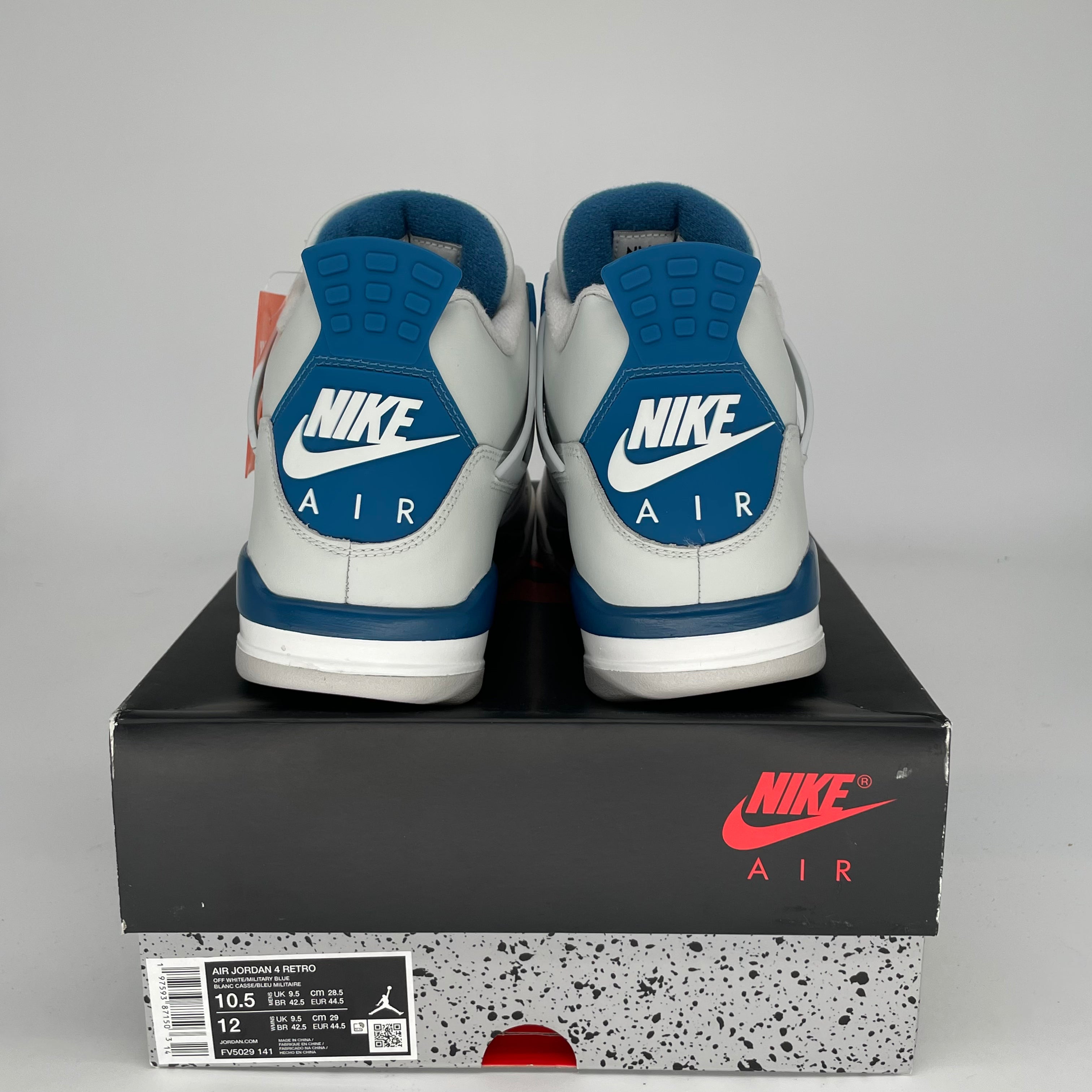 Original: AIR JORDAN 4 MILITARY BLUE SIZE 10.5/12W FV5029 141   Optimized: **Authentic Air Jordan 4 Retro Military Blue Men's/Women's Sneakers - Size 10.5/12W (FV5029-141) - Perfect for Basketball, Streetwear & Sneaker Collection**