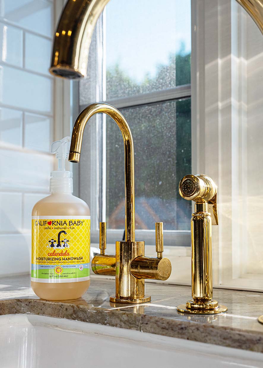 Calendula™ Moisturizing Hand Wash - Gentle Hydrating Soap for Dry Skin | Perfect for Home, Kitchen & Bathroom Use