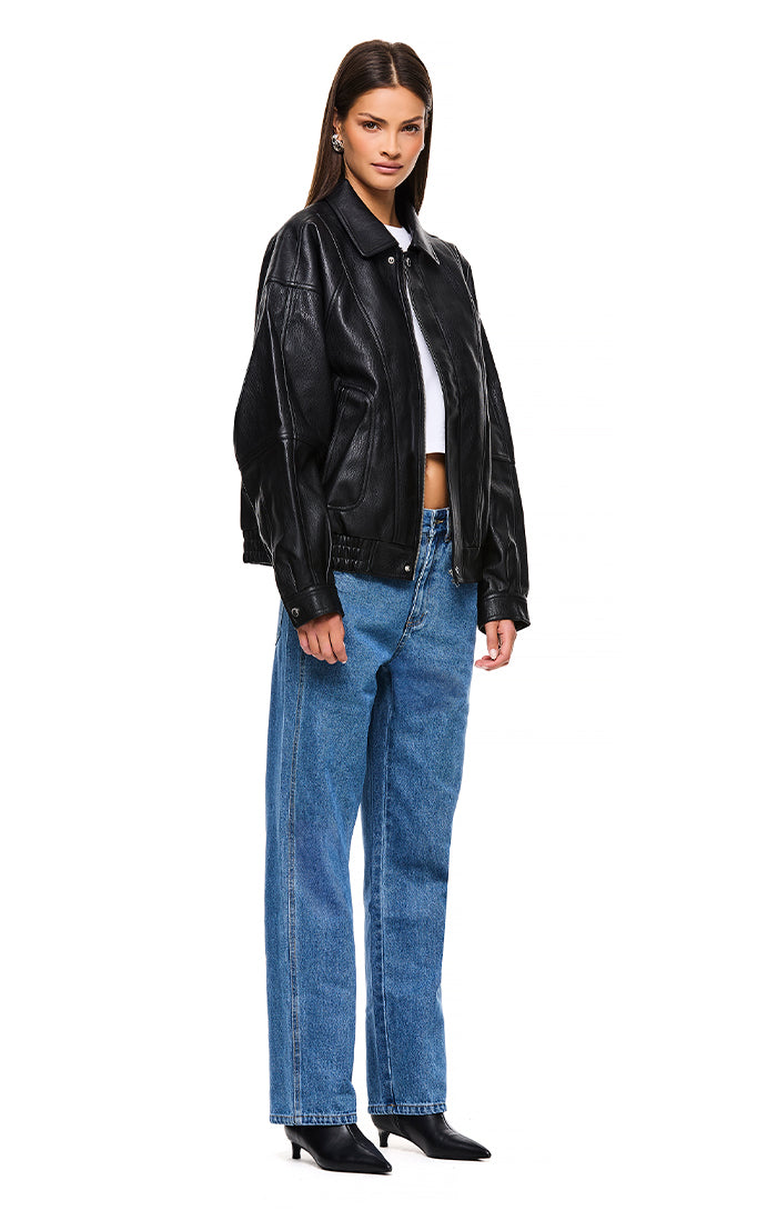 TOREY Black Jacket for Men & Women - Stylish Lightweight Water-Resistant Outdoor Jacket - Perfect for Hiking, Travel & Everyday Wear