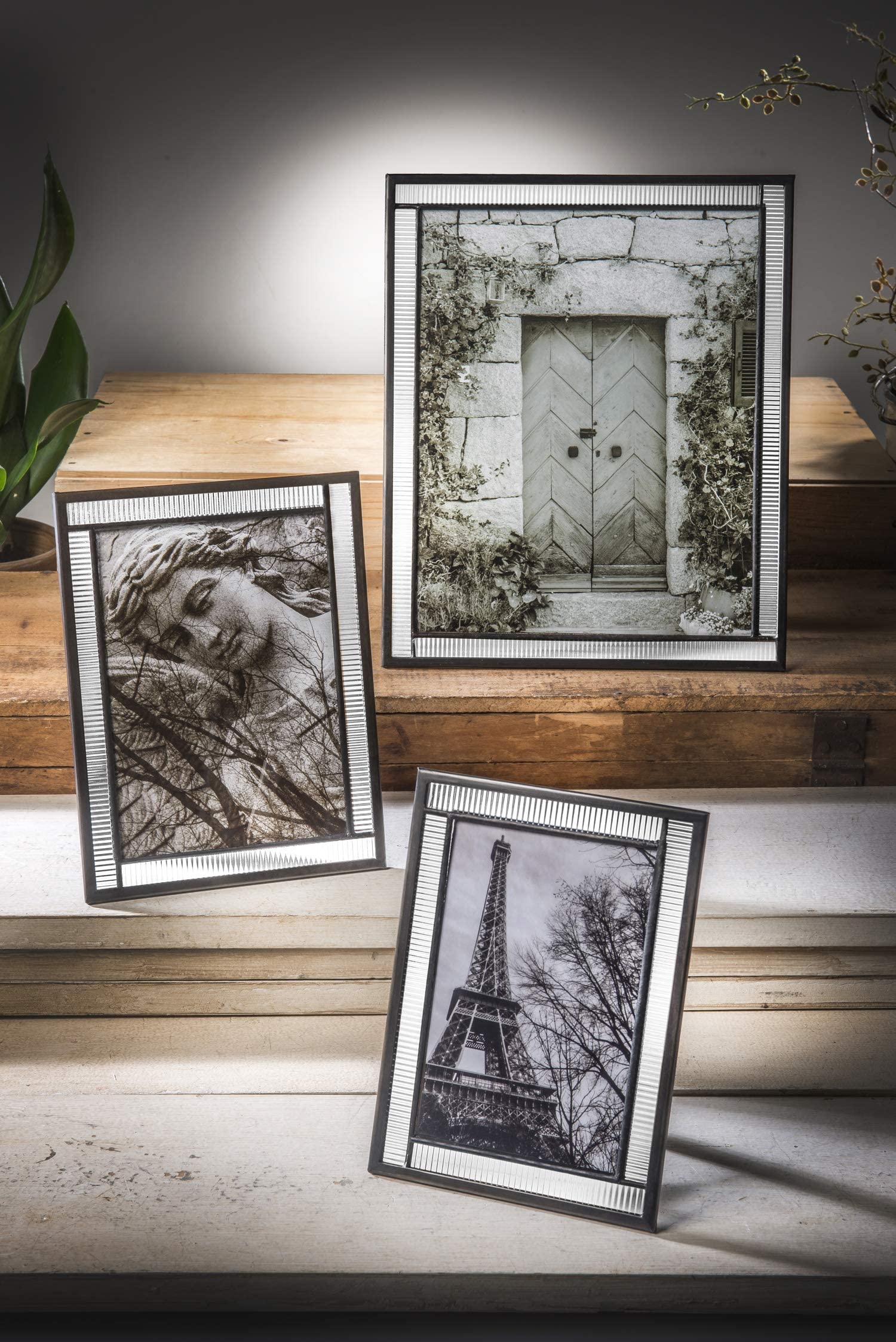 J Devlin 8x10 Picture Frame - Clear Glass for Wedding & Family Photos - Wall or Tabletop Display