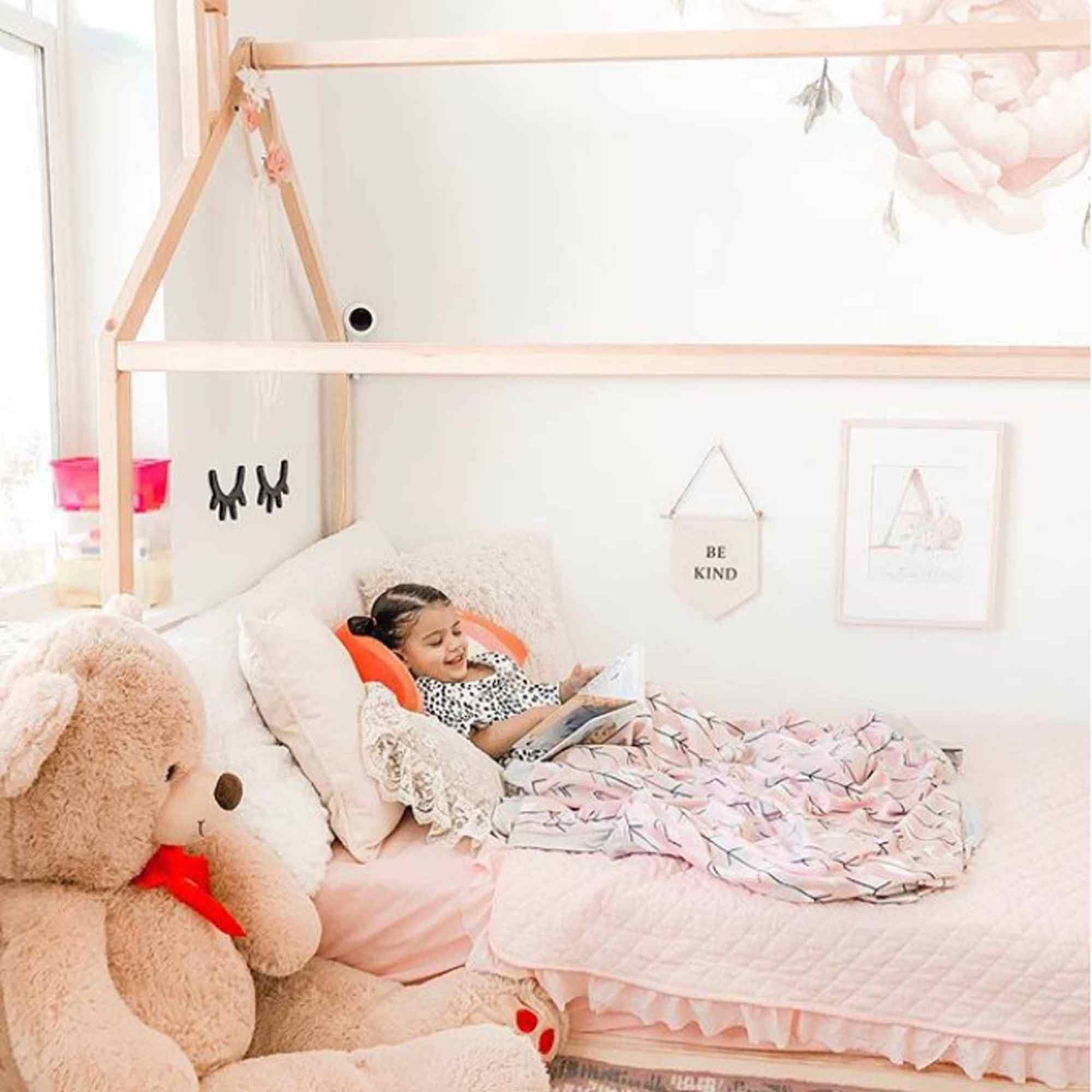 Montessori Toddler House Bed - Kids Floor Bed with Canopy & Teepee Design - Safe & Cozy Sleeping Space for Children - Perfect for Bedrooms, Playrooms & Montessori Learning Environments