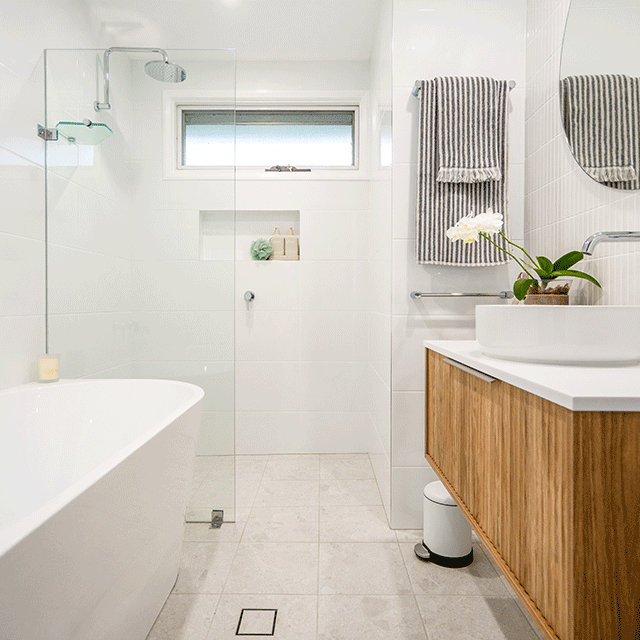 Caroma Urbane II Upswept Shower Arm in Chrome Finish - Modern Bathroom Upgrade for Sleek Shower Experience