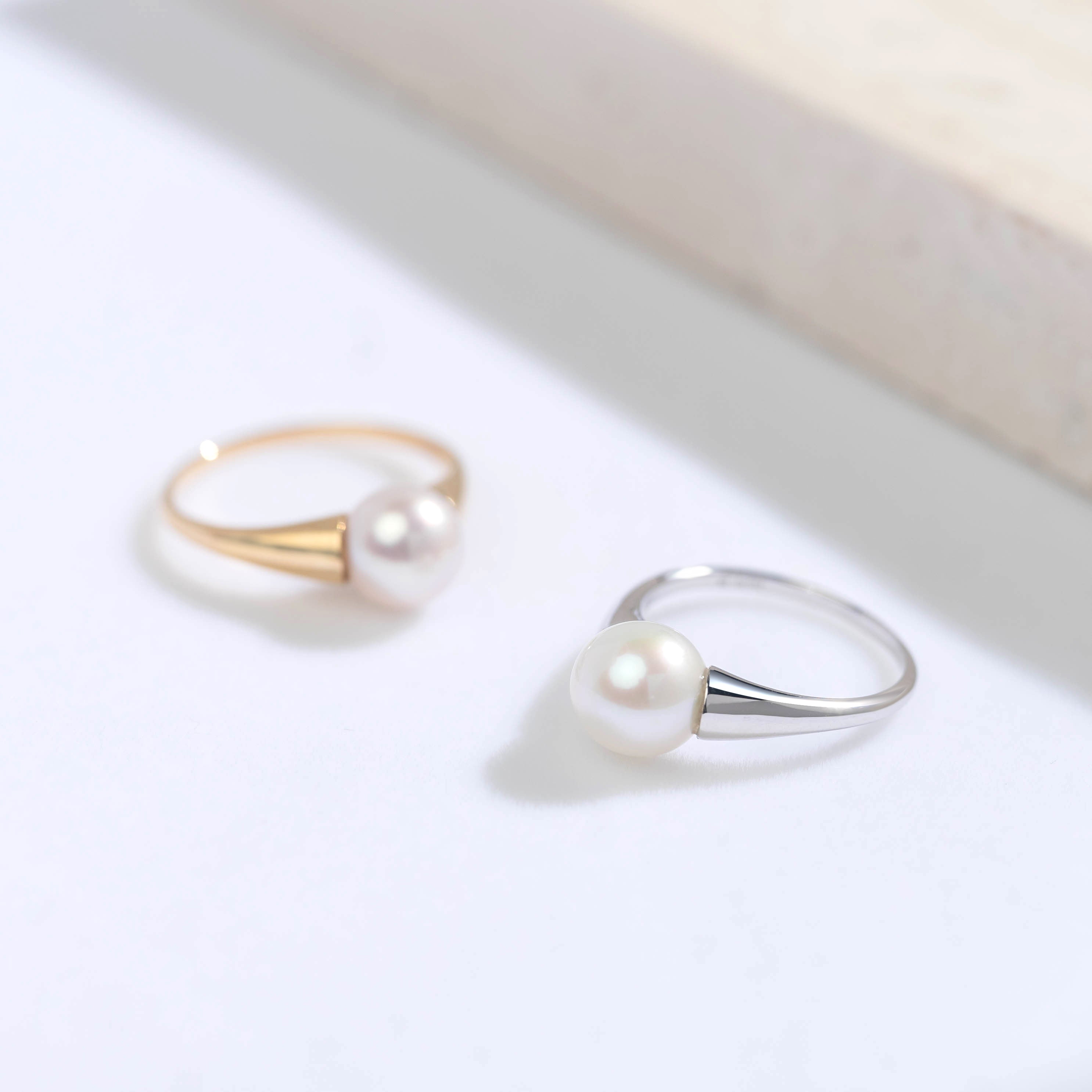 18K Gold Freshwater Pearl Ring for Women - Elegant & Timeless Jewelry Gift (KR00030) | Perfect for Weddings, Anniversaries & Special Occasions
