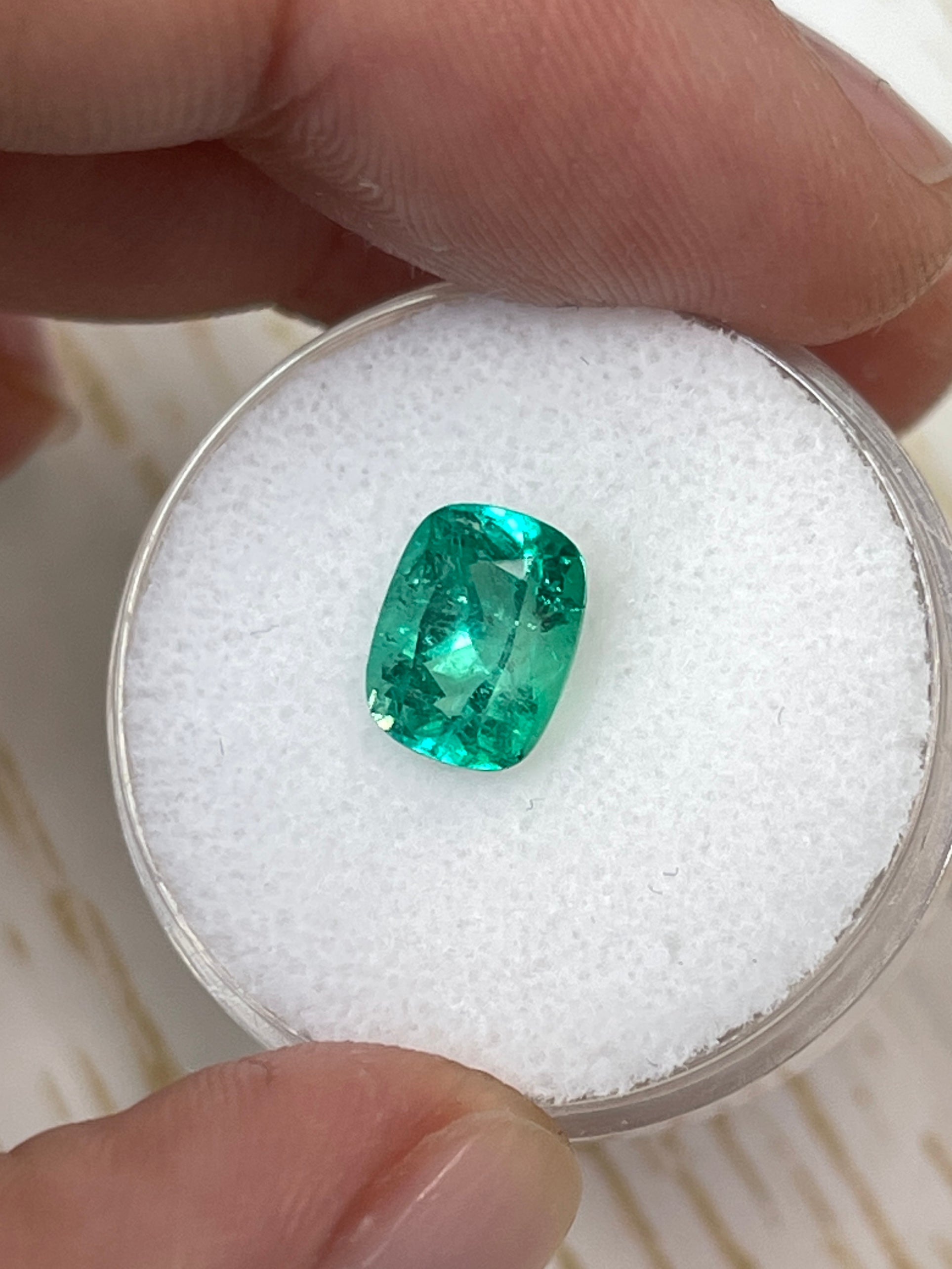 1.84 Carat Natural Colombian Emerald - 8.6x6.6mm Medium Bluish Green Cushion Cut Loose Gemstone for Jewelry Making, Engagement Rings & Collector's Pieces
