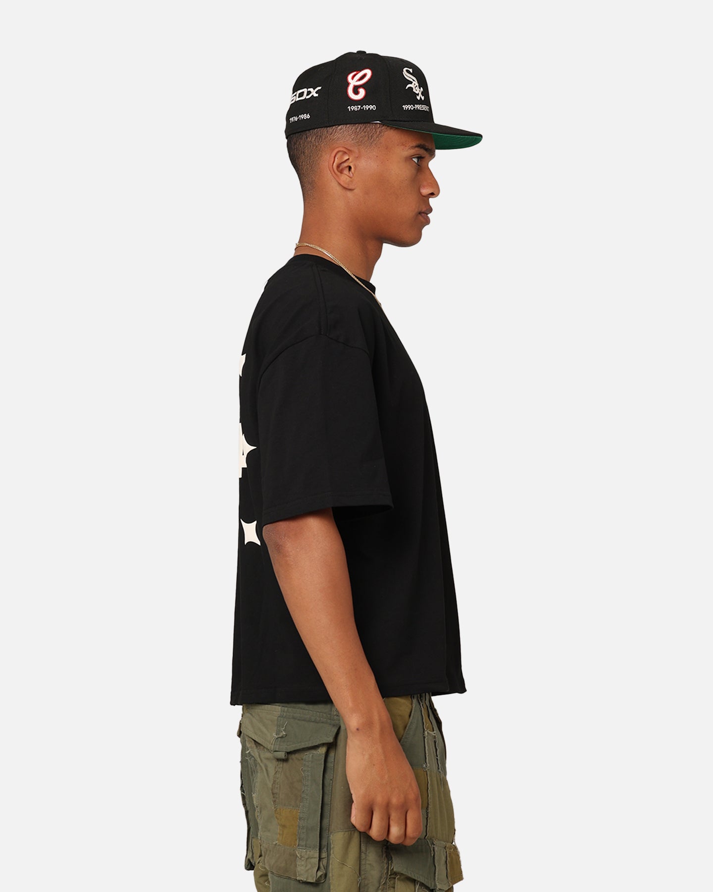 404 Mid Century Art T-Shirt Black | Vintage Graphic Tee for Men & Women | Perfect for Casual Wear, Street Style & Retro Fashion