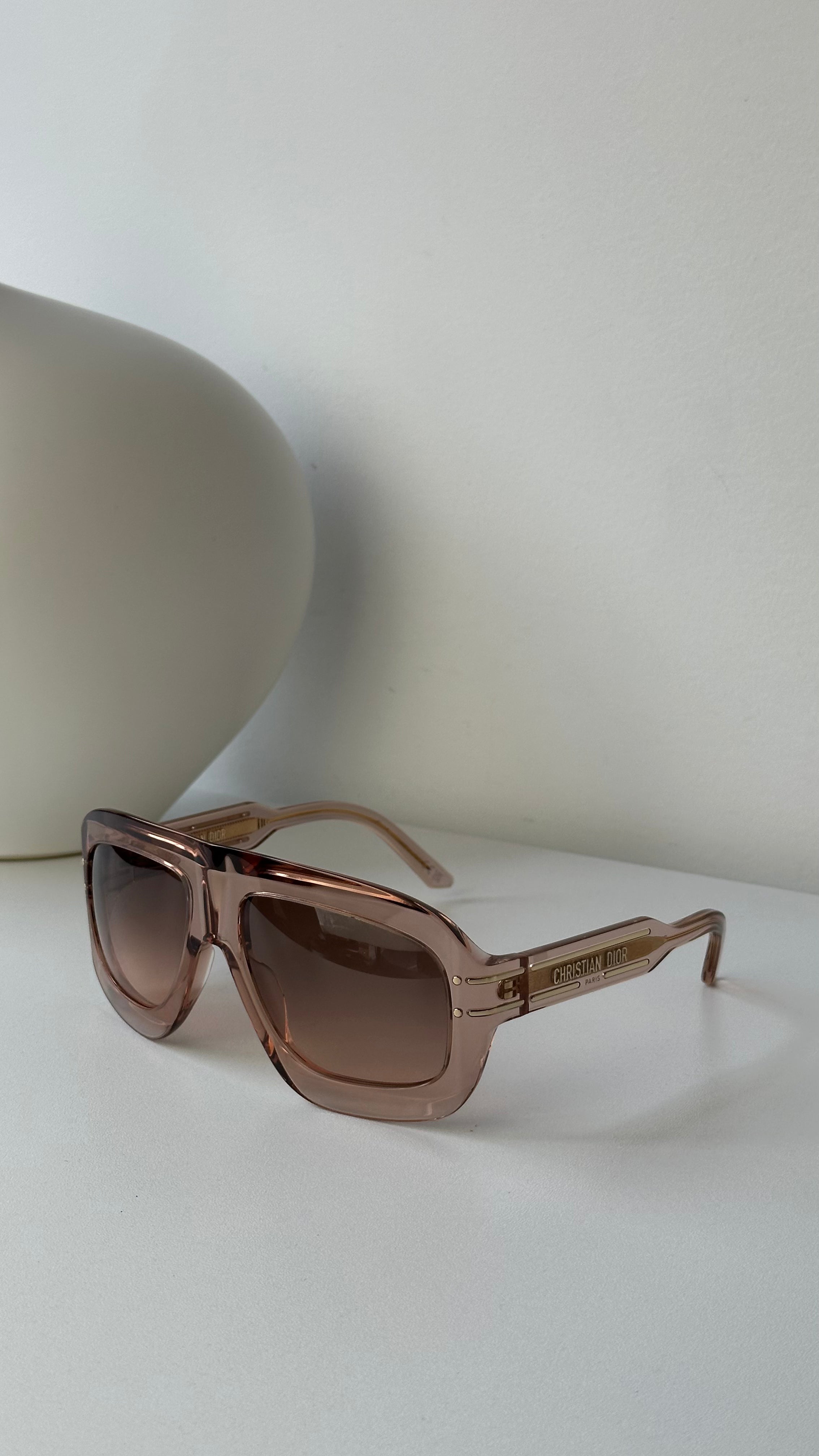 Dior Signature M1U Mask Sunglasses - Transparent Pink UV Protection for Women | Fashion Luxury Sunglasses for Outdoor, Beach & Summer Style