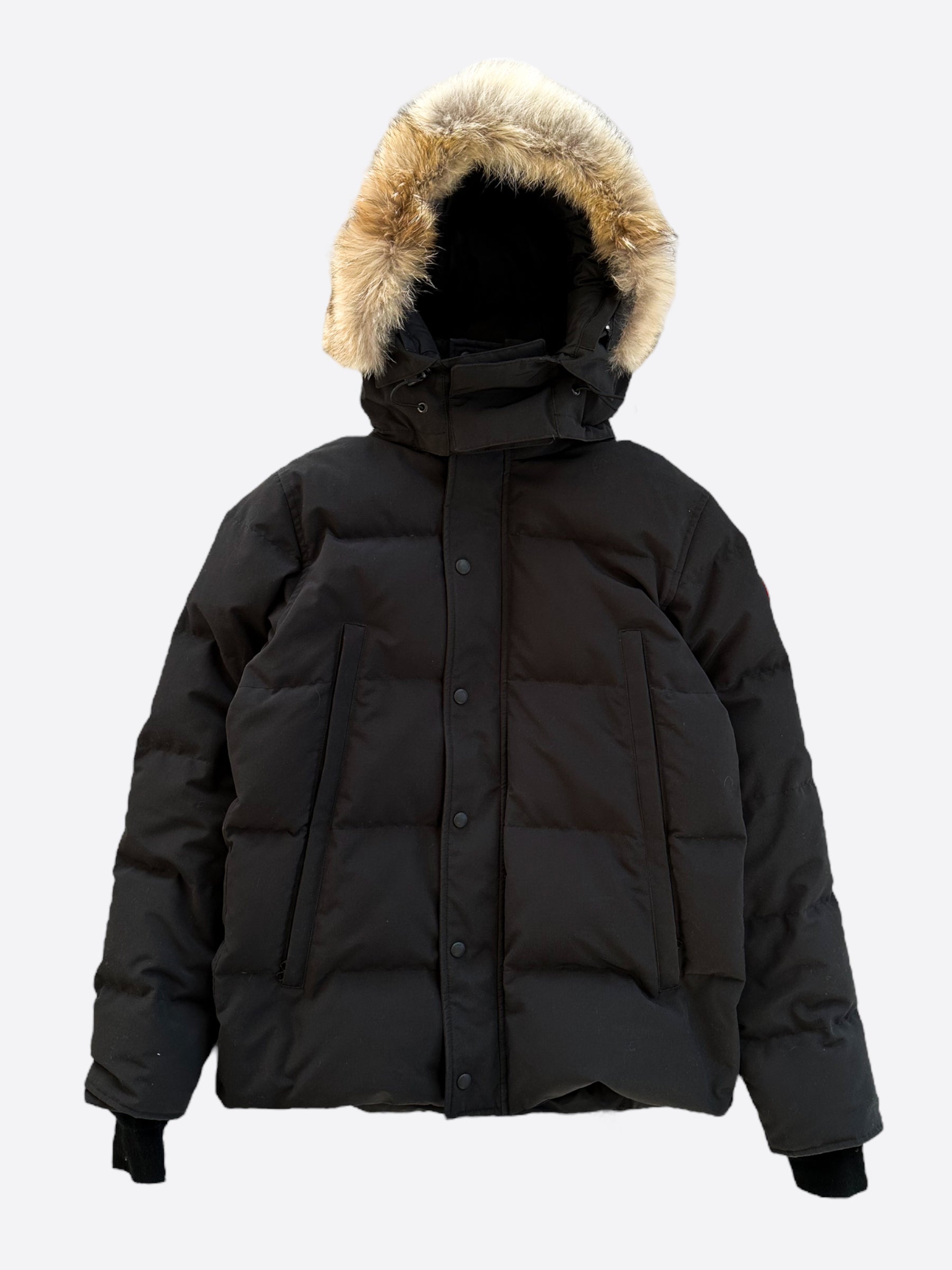 Canada Goose Black Wyndham Men's Parka Jacket - Premium Winter Coat for Extreme Cold Weather - Ideal for Outdoor Activities, Skiing & Urban Fashion