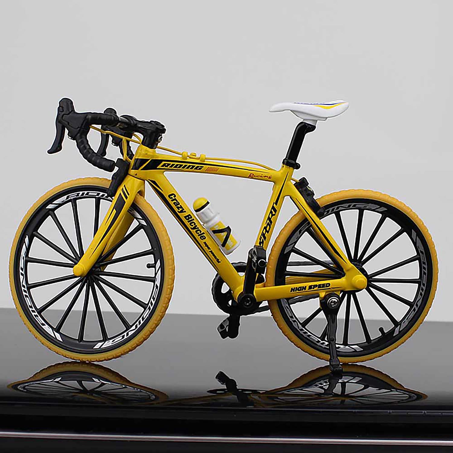Mini Finger Bike & Finger Skateboard Set - Handlebar Racing Toy for Kids & Adults - Yellow Bike Decorations - Perfect for Office Desk Fun, Stress Relief & Collectibles