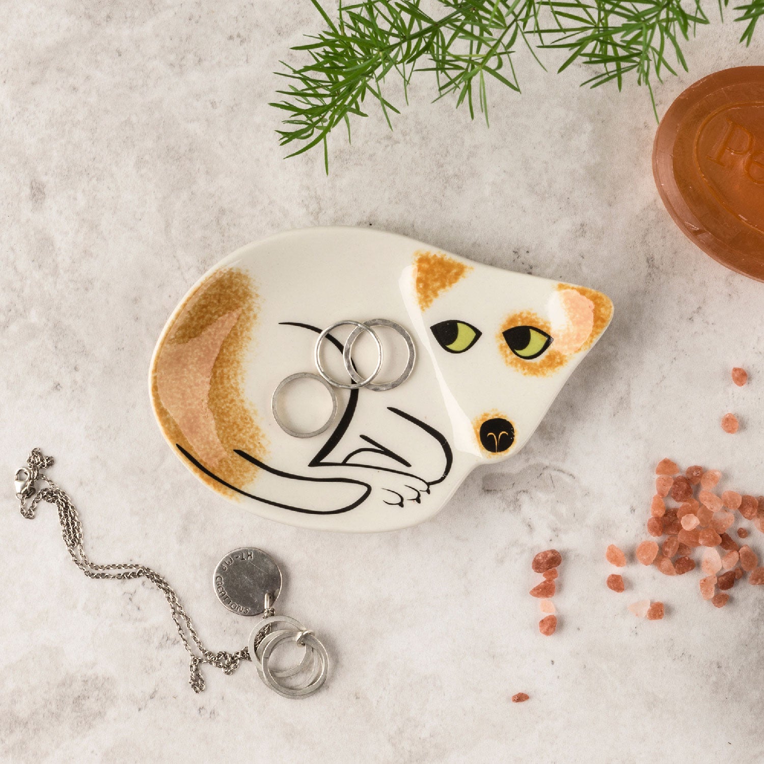 Handmade Ceramic Dog Trinket Dish - Brown and White Decorative Pet Jewelry Tray for Rings, Keys & Small Items | Perfect for Home Decor, Gift Giving & Pet Lovers