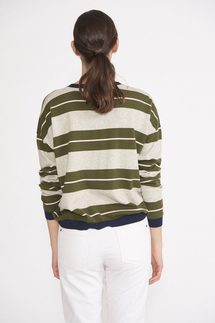 Big Ben Sweater Dove - Cozy Knit Pullover for Women & Men | Perfect for Winter, Fall & Christmas Outfits | Office, Date Night & Holiday Party Wear