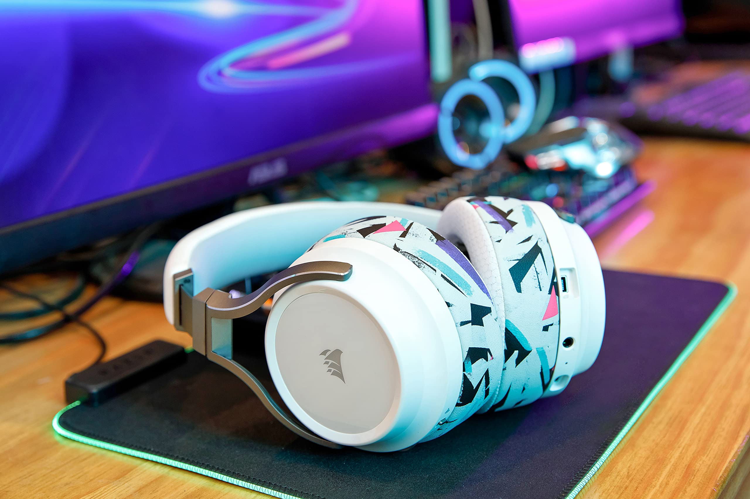 Premium Cooling Gel Earpads for Corsair Virtuoso Gaming Headset - Hybrid Fabric Replacement Cushions with Enhanced Durability, Noise Isolation & Comfort (White) - Perfect for Long Gaming Sessions, Streaming & Office Work