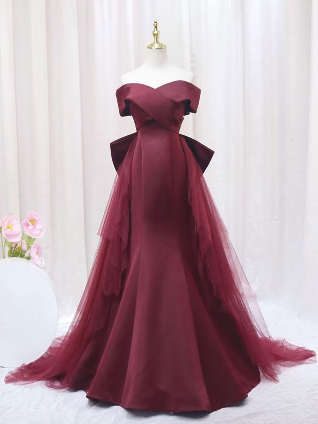 Elegant Off Shoulder Prom Dresses with Cape - Long Tulle Ball Gown for Women | Bow Mermaid Formal Evening Gown for Homecoming, Wedding & Special Occasions