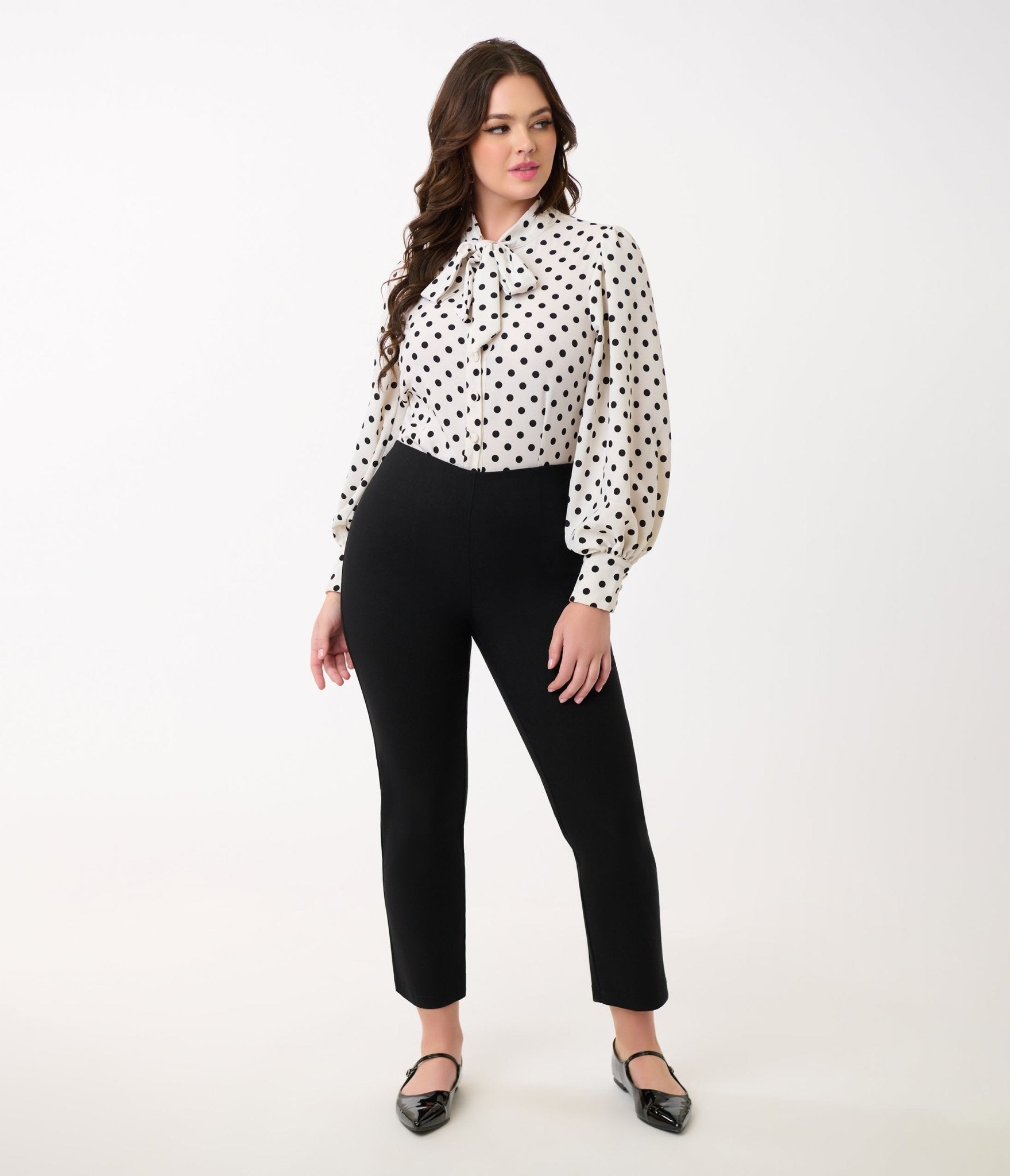 Vintage 1960s Black High Waisted Cigarette Pants for Women - Retro Slim Fit Trousers - Perfect for Office Wear, Cocktail Parties & Vintage Fashion Outfits