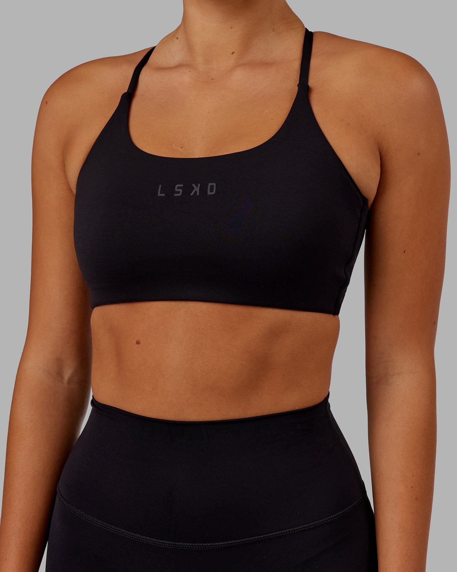 Twist Sports Bra for Women - High Support Workout Bra in Black - Perfect for Yoga, Running & Gym